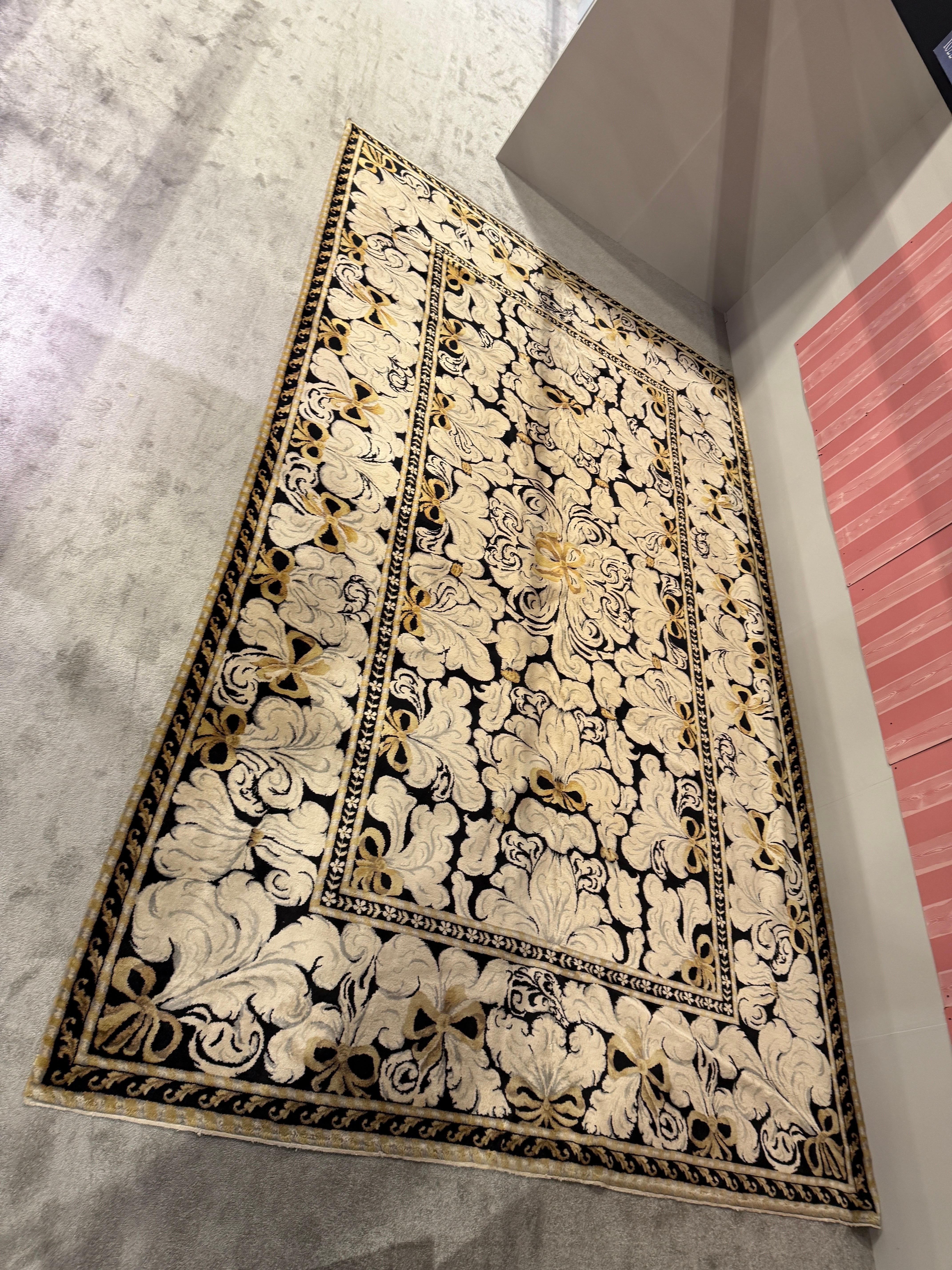 French Fine and Rare Art Moderne Carpet By Maison Jansen likely Made for the Windsors For Sale