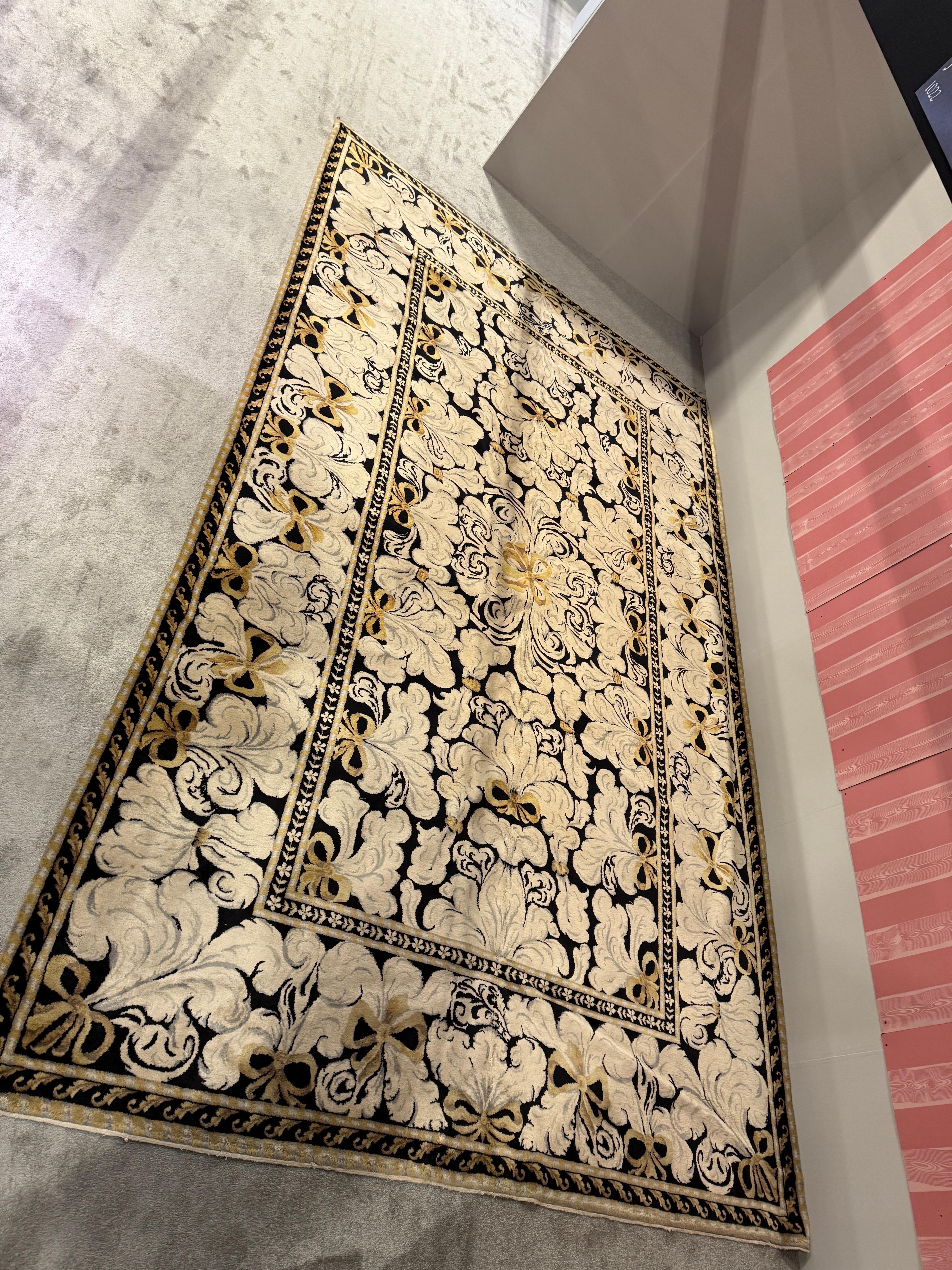 Mid-20th Century Fine and Rare Art Moderne Carpet By Maison Jansen likely Made for the Windsors For Sale