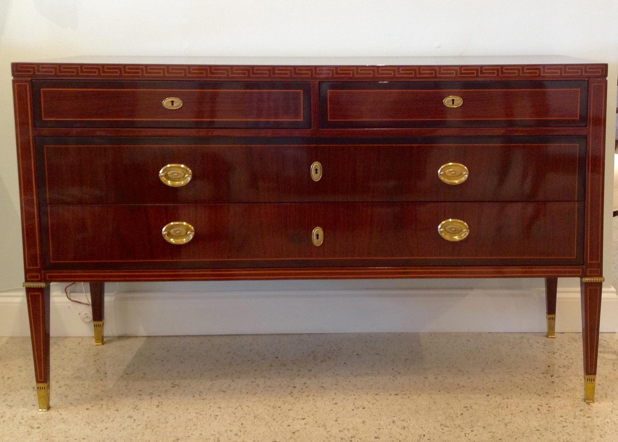 Fine and Rare Italian Modern Marquetry Commode For Sale 1