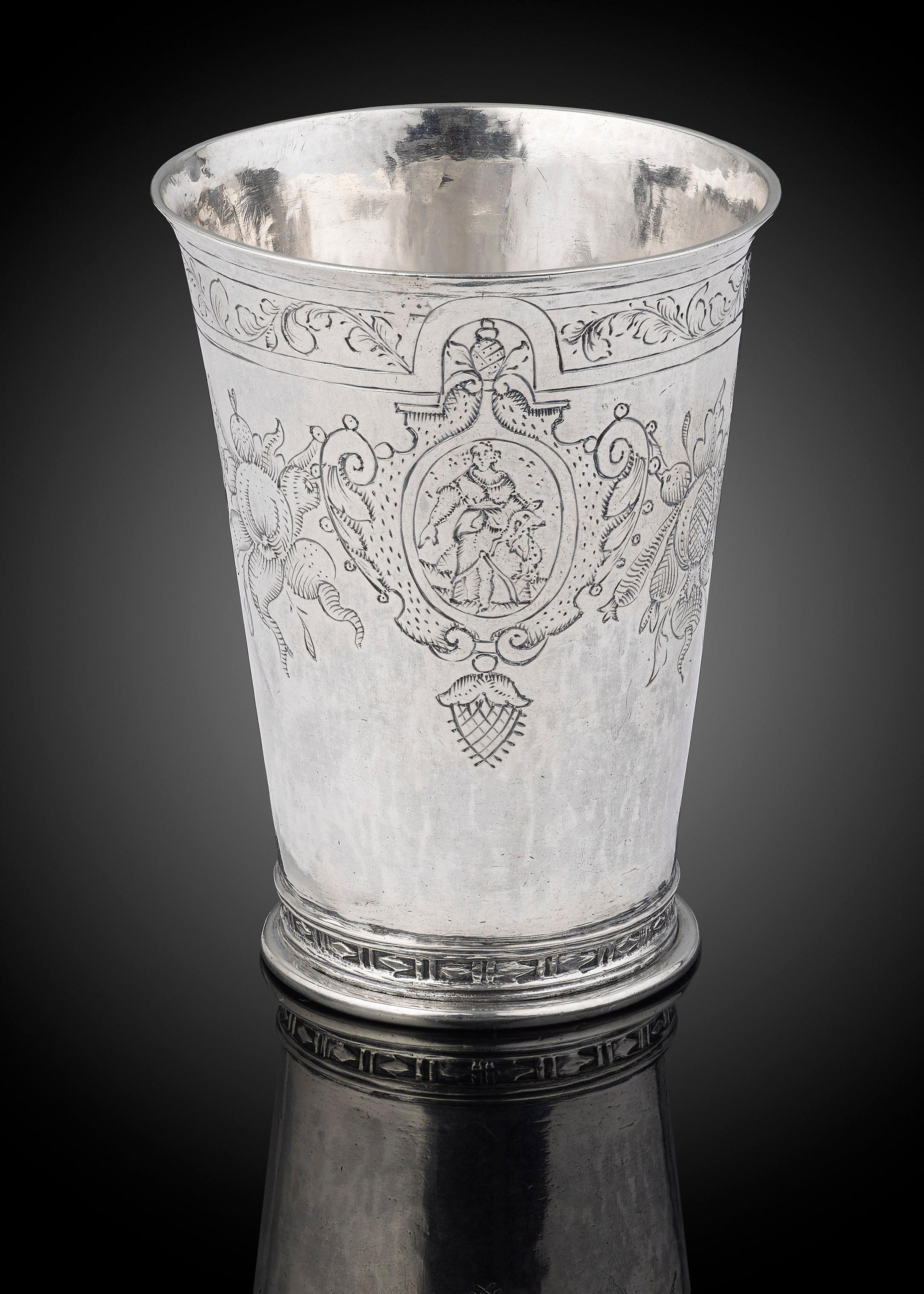 Early 17th Century Fine and Rare Silver Beaker, Cologne, circa 1600 For Sale