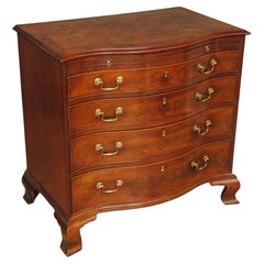 Antique Fine and Small 18th Century Serpentine Chest of Drawers