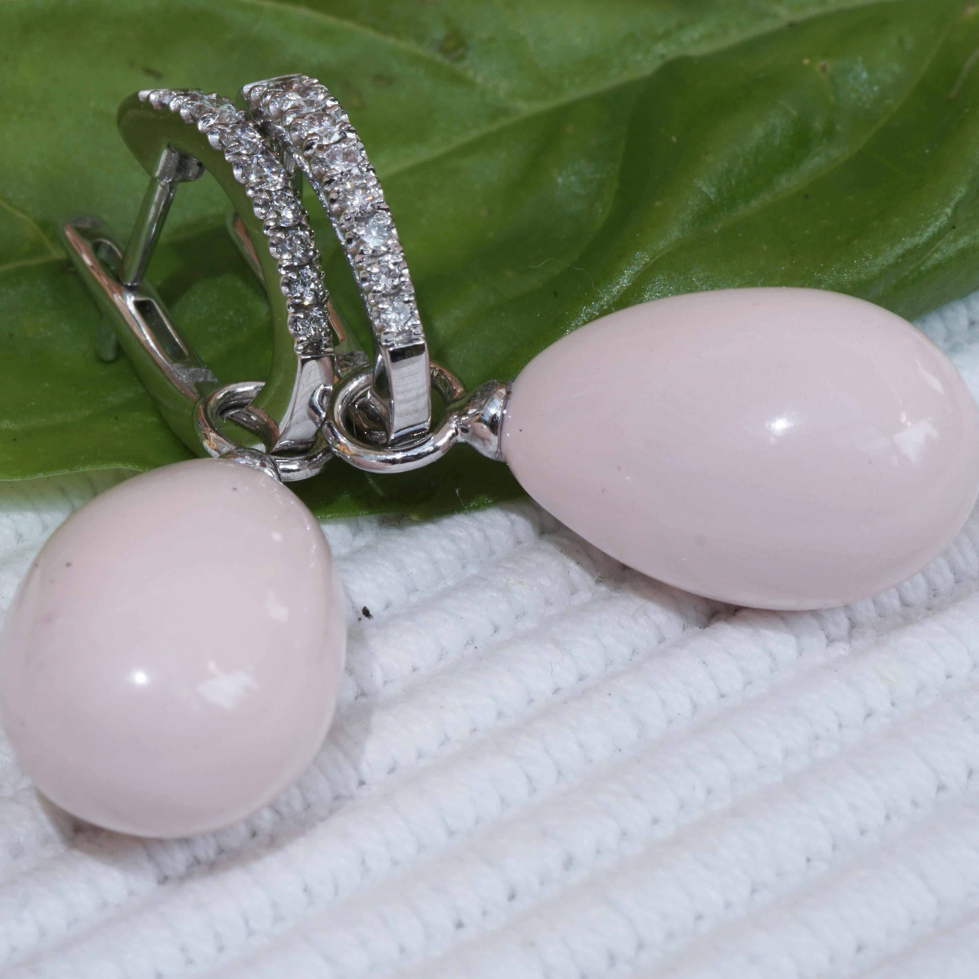 Fine Angel Skin Coral Drop Brilliant Earrings made in Italy Set possible elegant For Sale 4