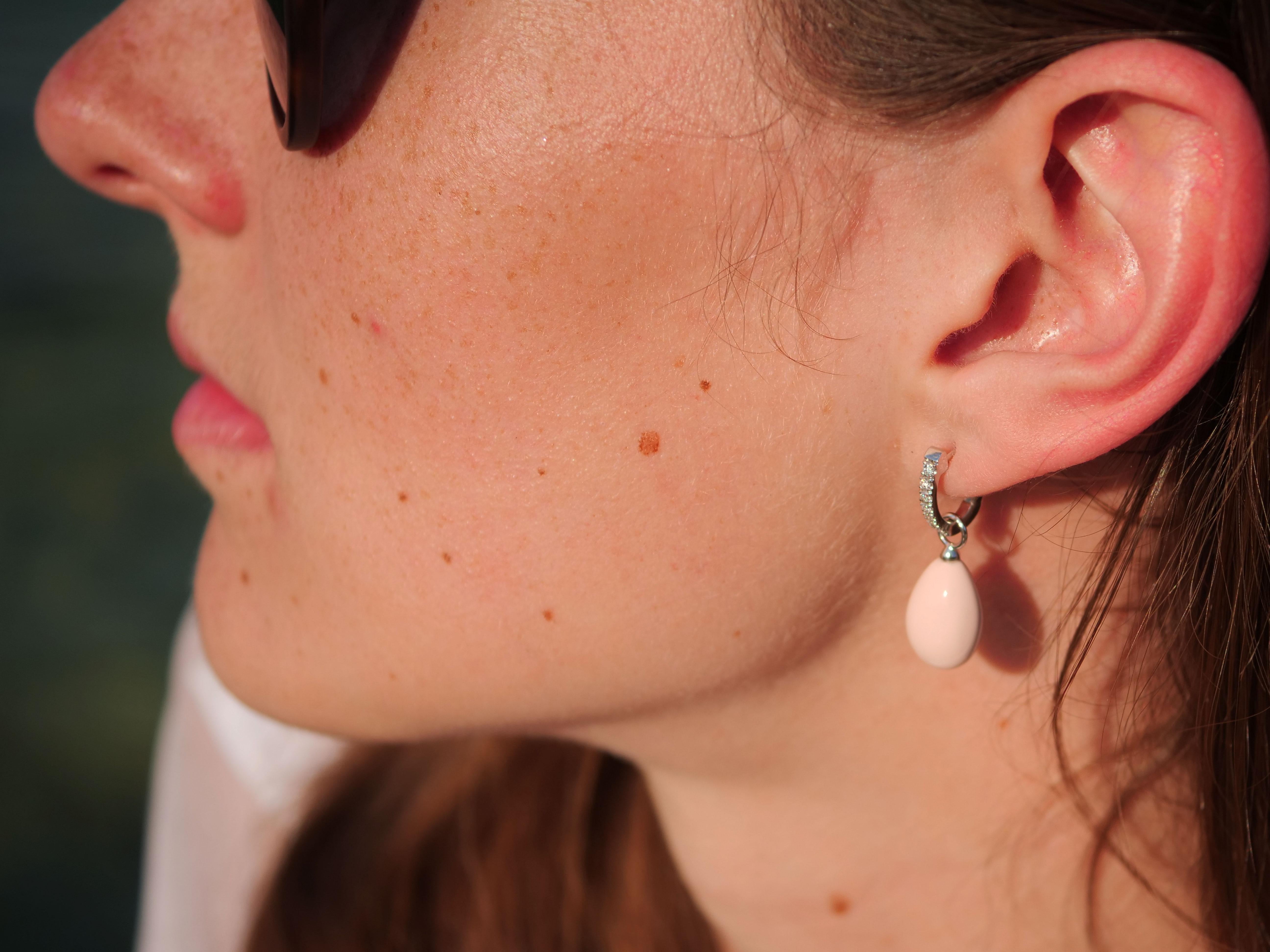 Fine Angel Skin Coral Drop Brilliant Earrings made in Italy Set possible elegant For Sale 9