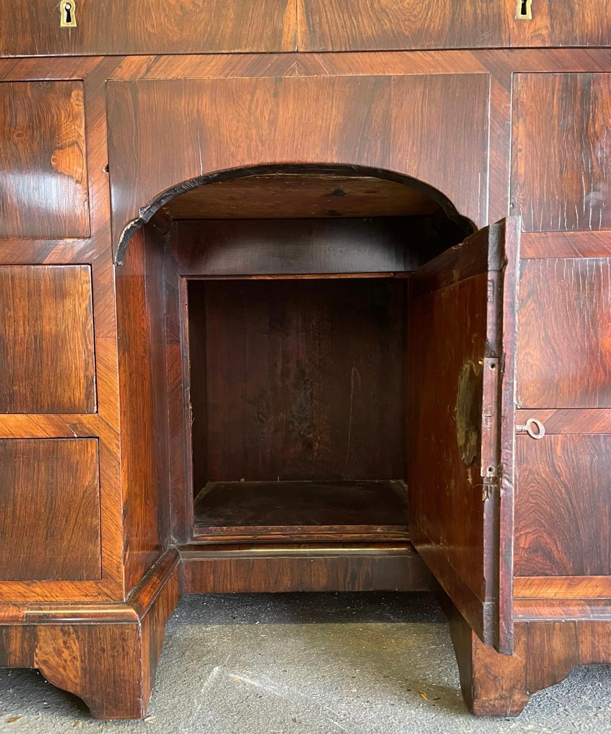 Fine Antique 18th Century Rosewood Bureau Bookcase For Sale 3