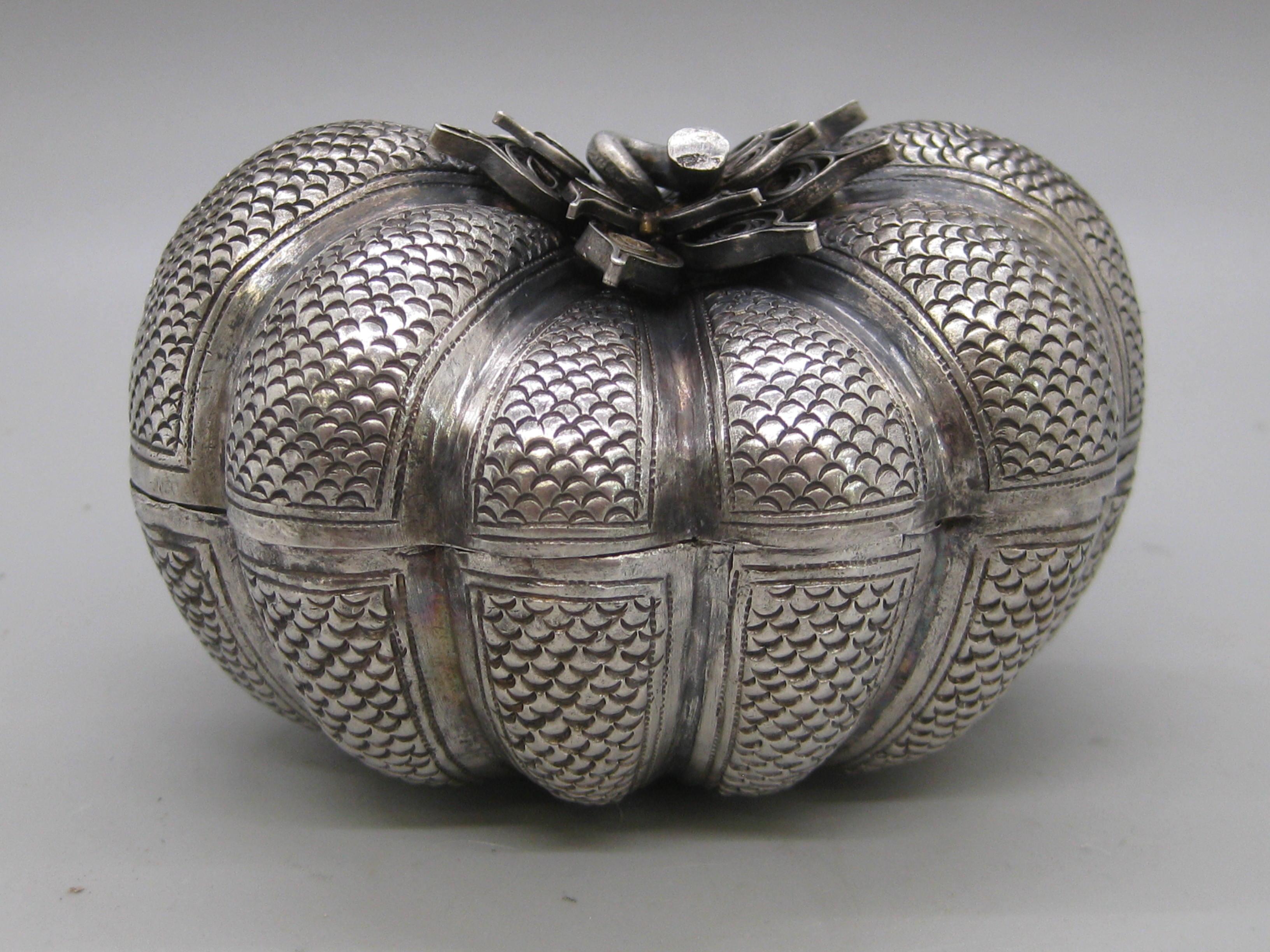 Malaysian Fine Antique 19C Malaysia Southeast Asia .900 Silver Repousse Pumpkin Box For Sale