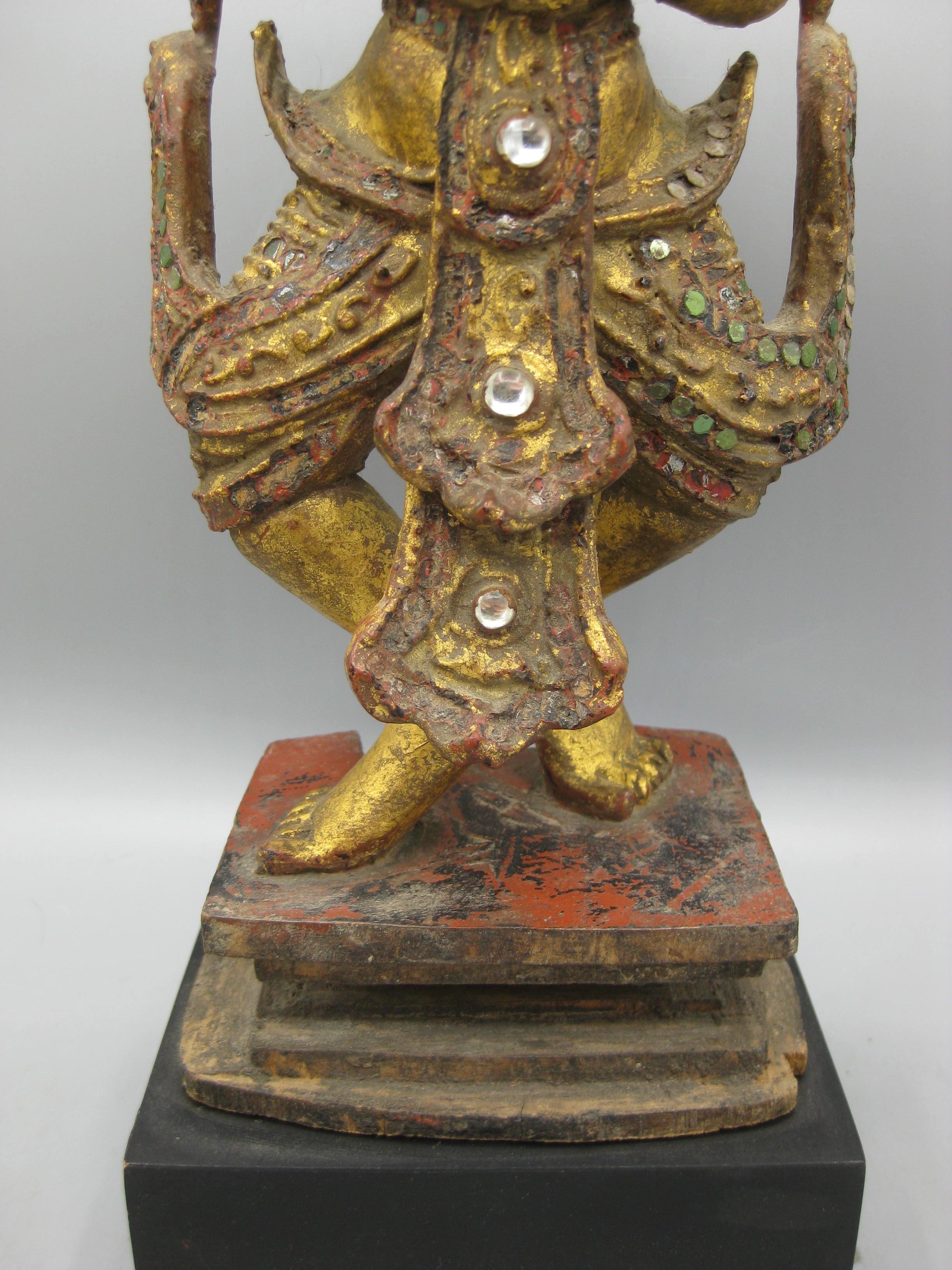 Fine Antique 19C Thai Southeast Asia Temple Goddess Deity Wood Gold Gild Statue In Good Condition For Sale In San Diego, CA