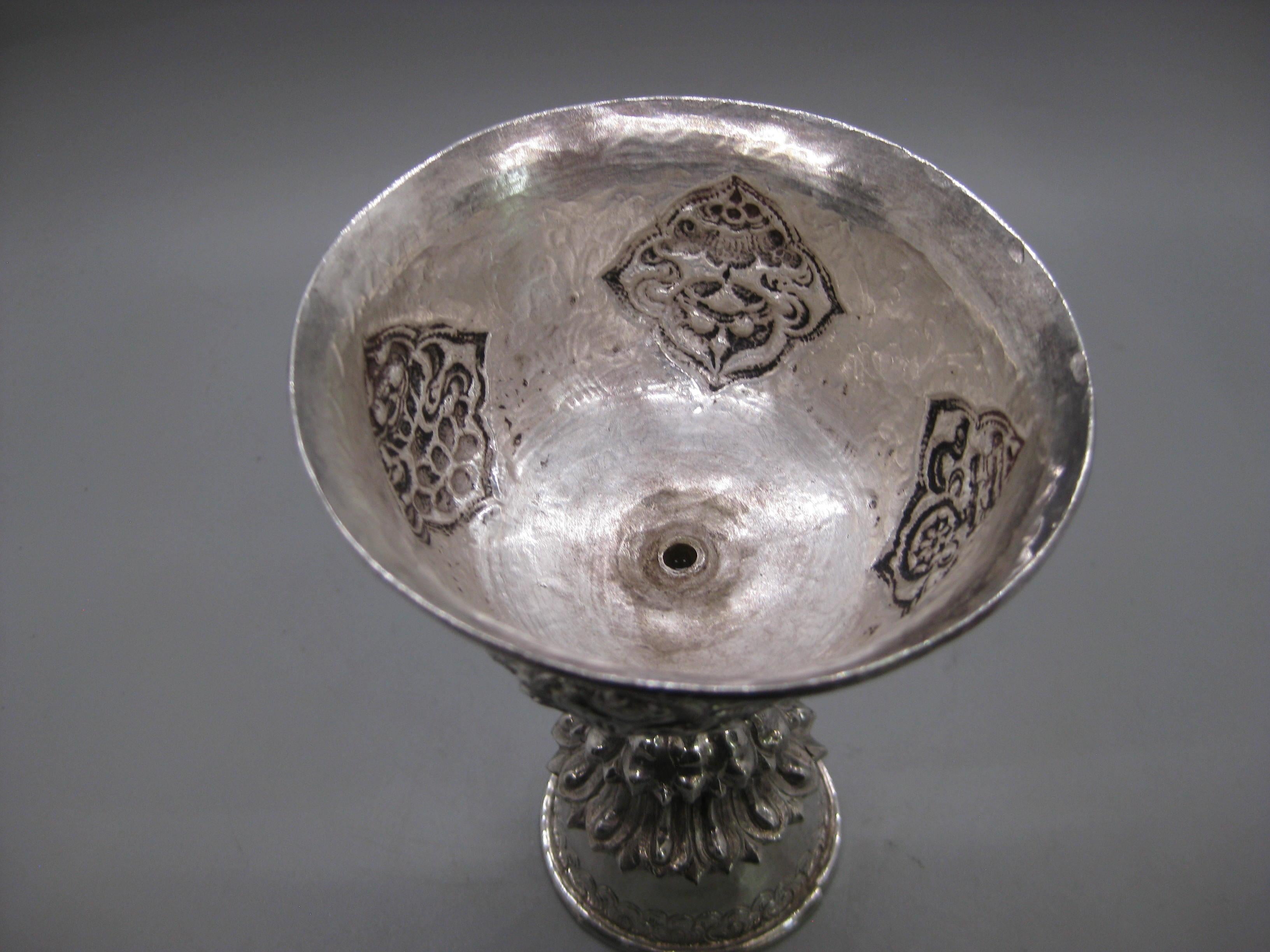 Fine Antique 19C Tibetan Sterling Silver Repousse Ritual Yak Butter Oil Lamp For Sale 13