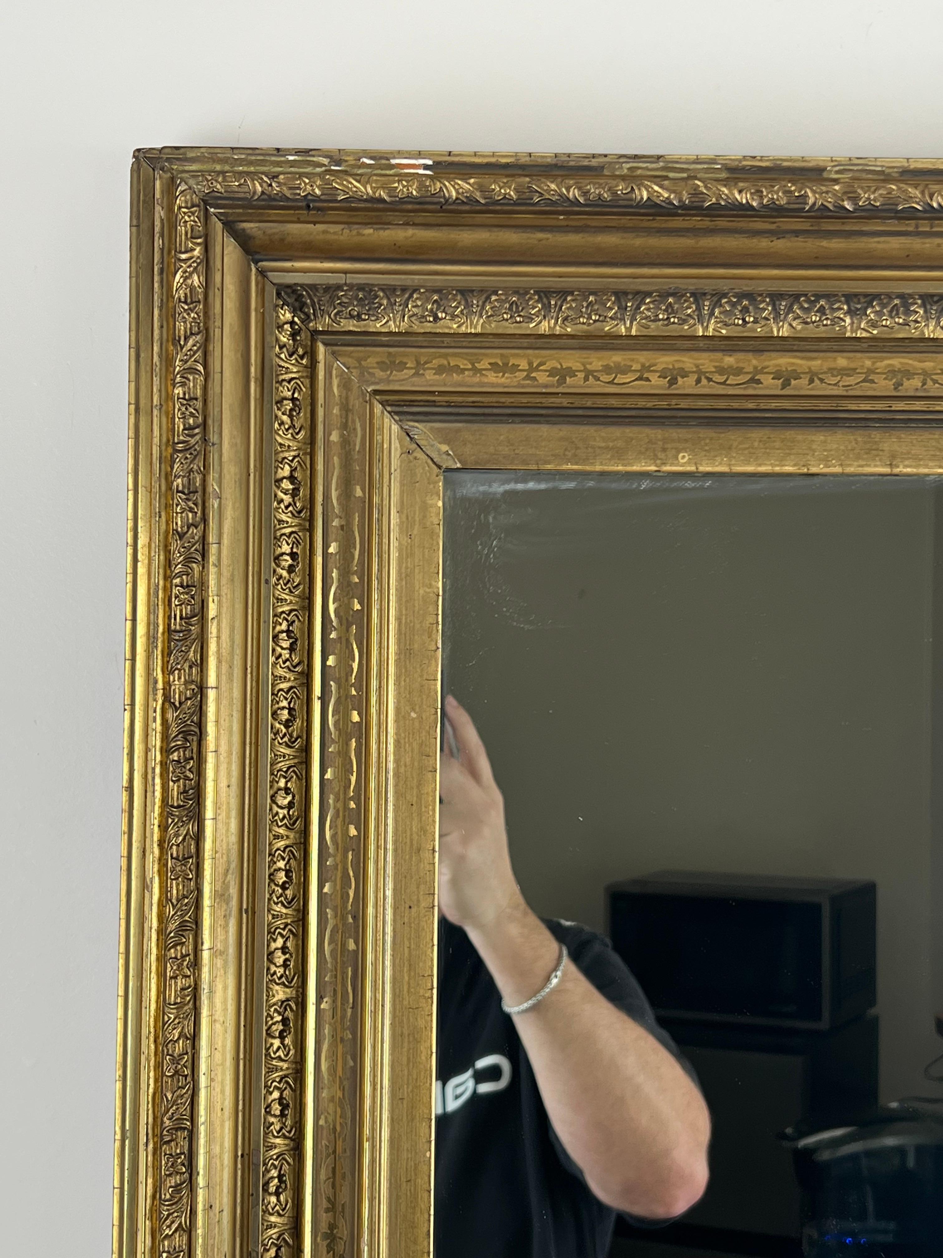 Antique Wood Wood Mirror du 19ème siècle 39 x 34 en vente 4