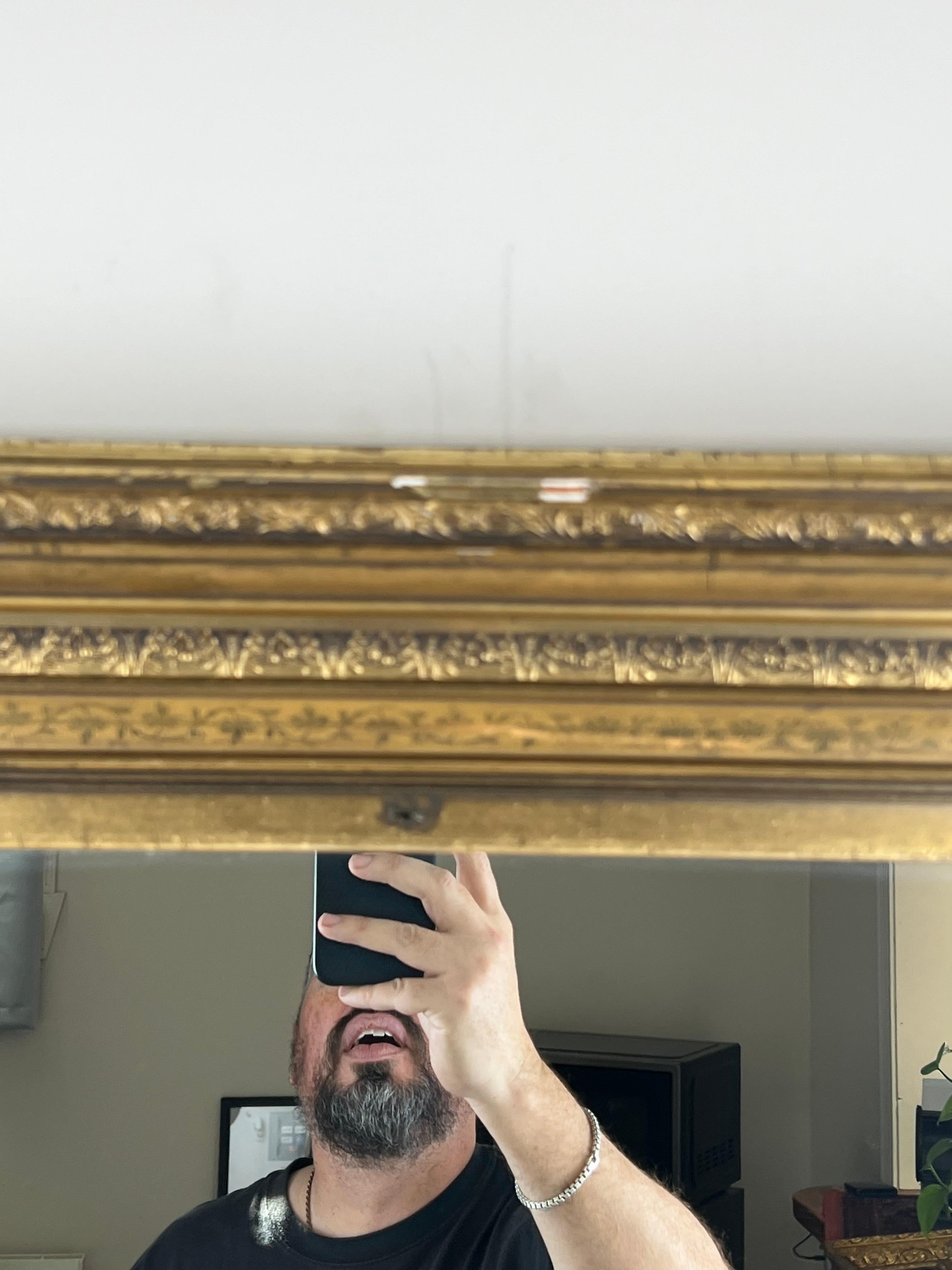 Bois doré Antique Wood Wood Mirror du 19ème siècle 39 x 34 en vente