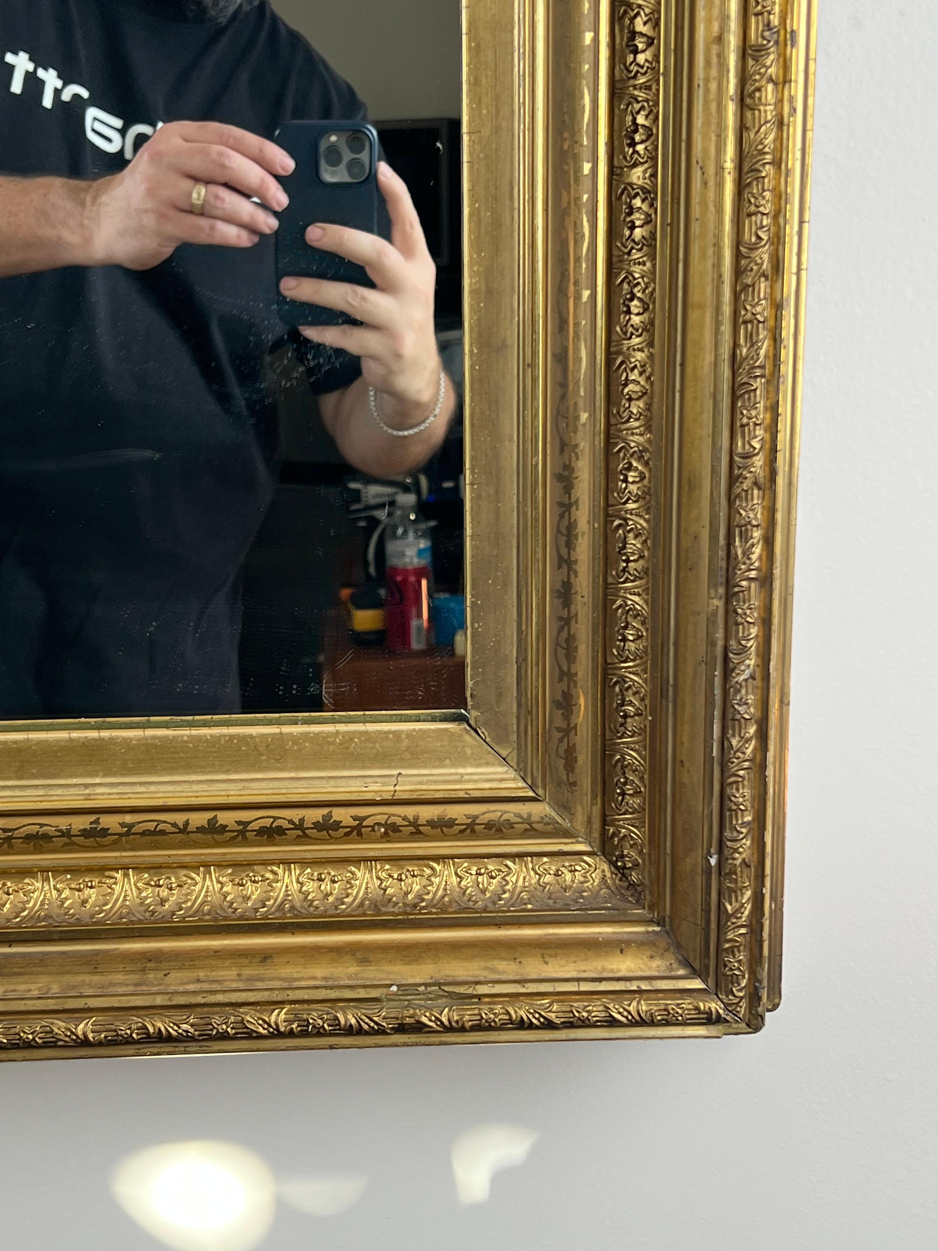 Antique Wood Wood Mirror du 19ème siècle 39 x 34 en vente 2