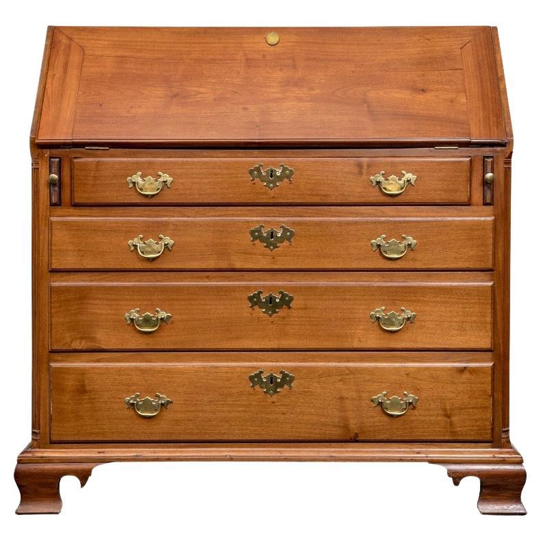 Fine Antique American Chippendale Slant Front Desk
