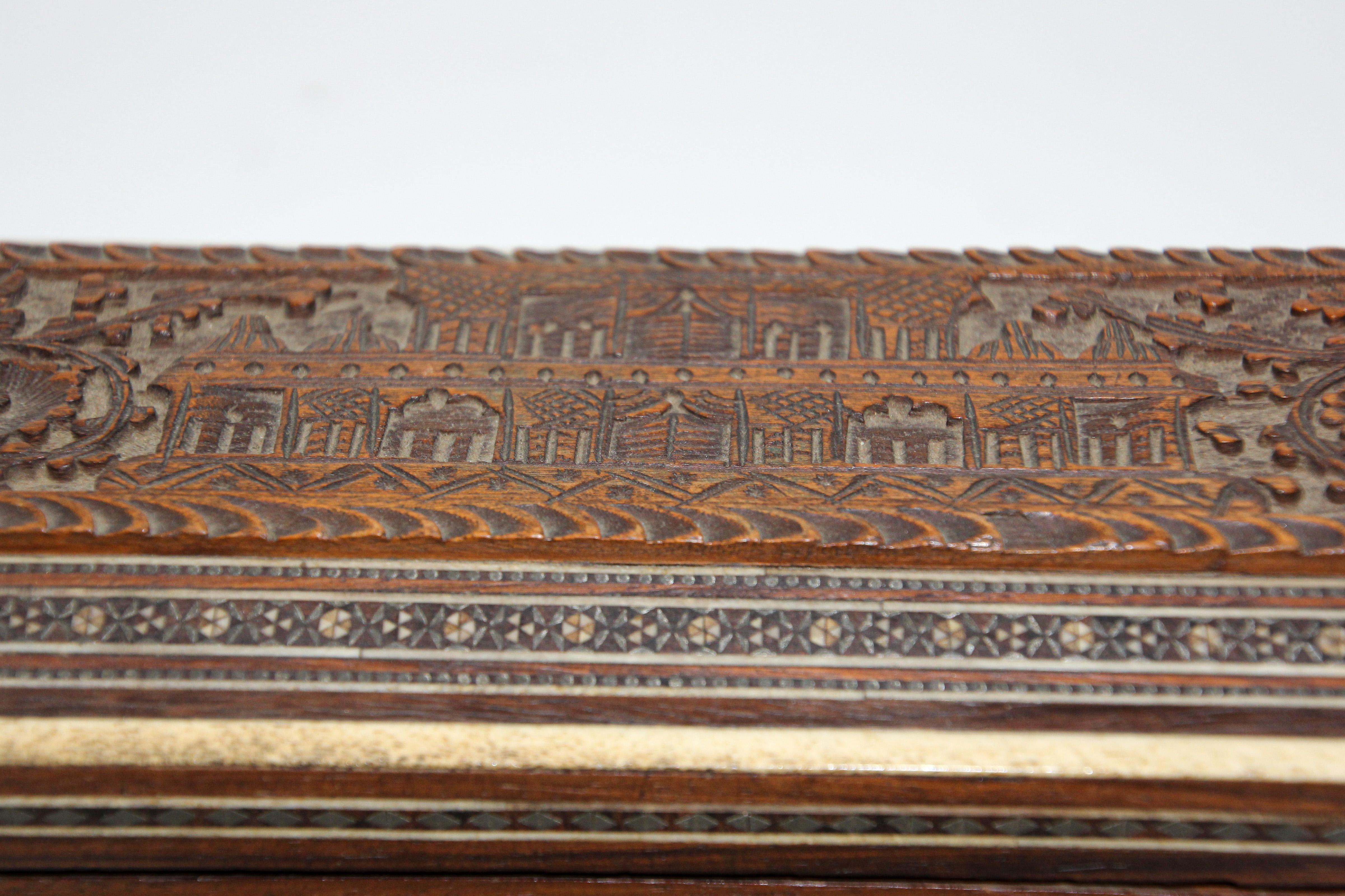 Wood Fine Antique Anglo Indian Mughal Carved Box For Sale