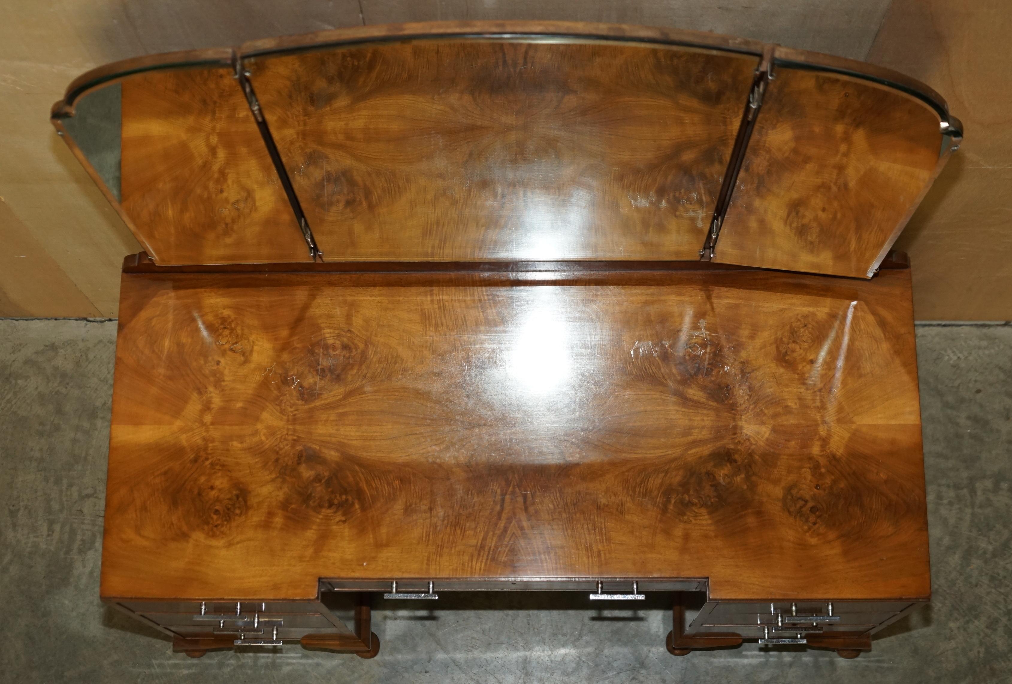 Fine Antique Art Deco Waring & Gillow Burr Walnut Dressing Table with Mirrors 8