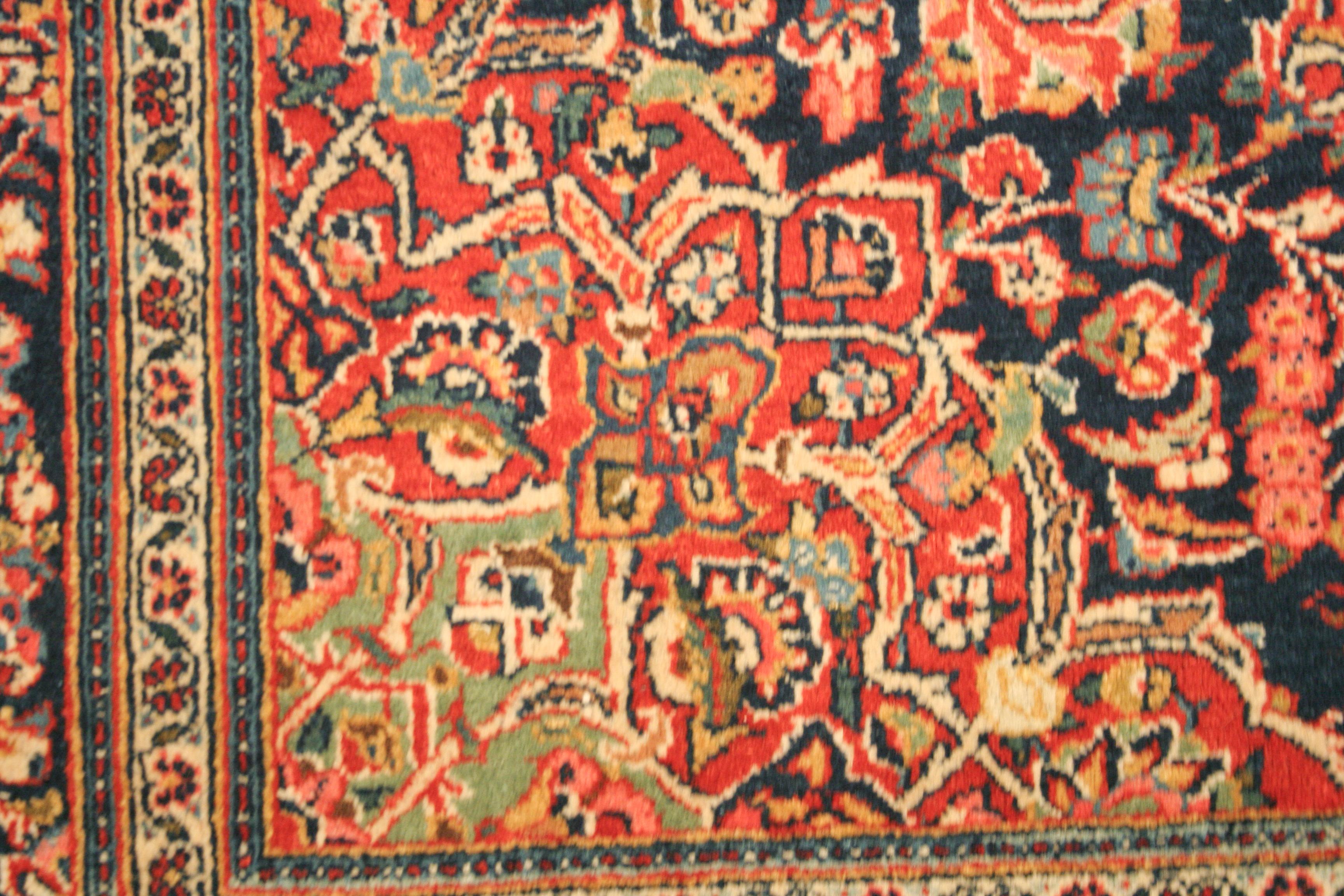 Fine Antique Blue Ground Kashan Rug In Good Condition For Sale In Milan, IT