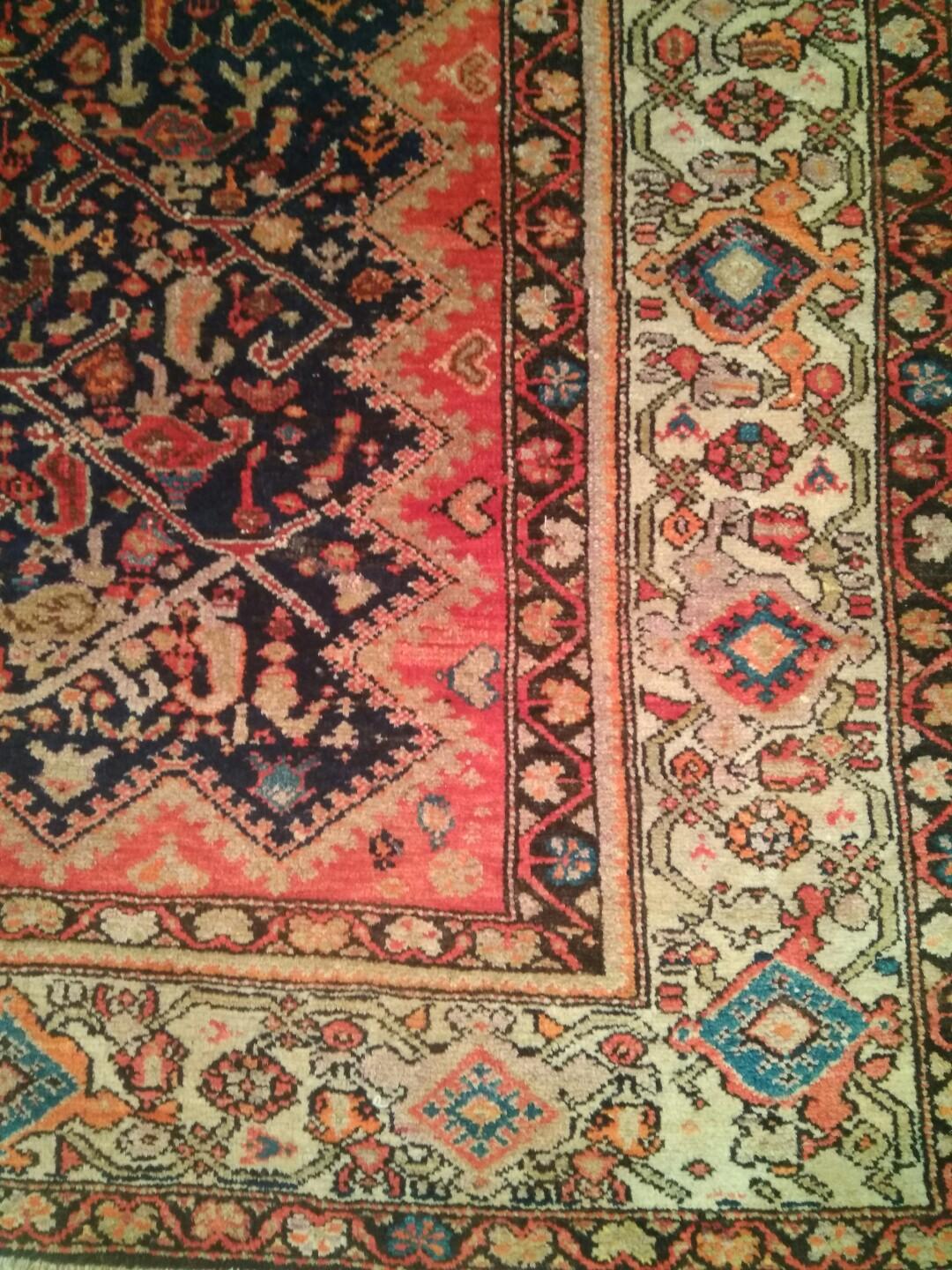 Antiker blauer Qarabagh Kelleh-Teppich mit antikem Grund (Tabriz) im Angebot
