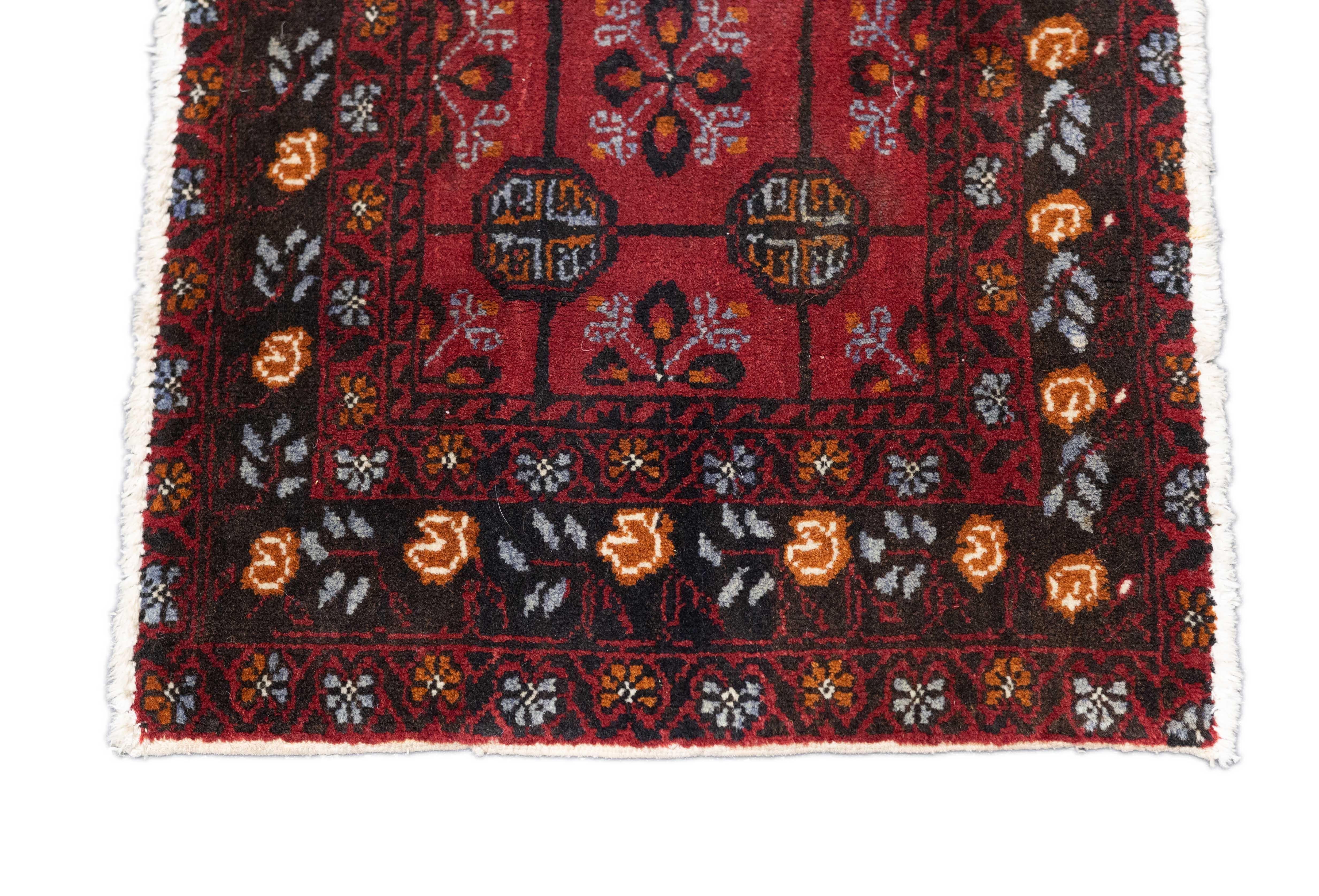 Fine Antique Bokhara Wool Rug 1'9'' x 2'5'' For Sale 2