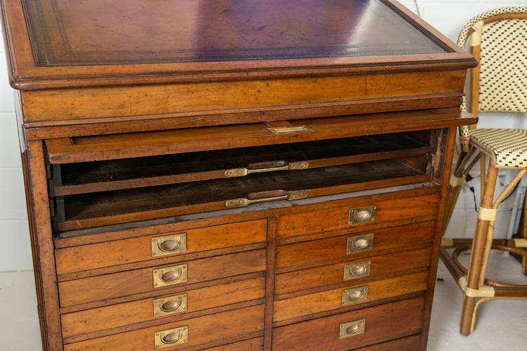 Fine Antique British Lift-Top Architect's Desk In Good Condition For Sale In Wilton, CT