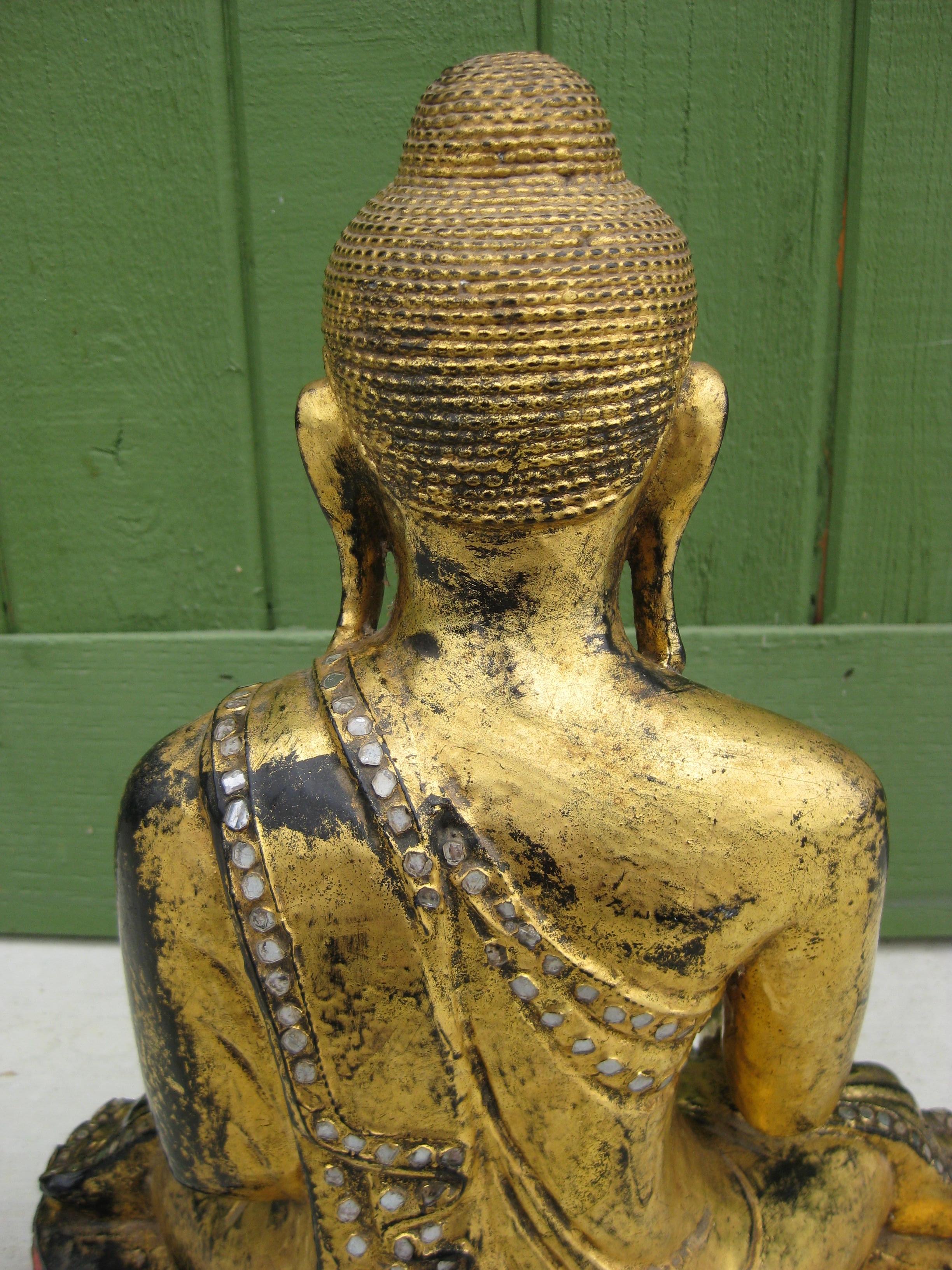 Fine Antique Burma BurmeseTemple Mandalay Buddha Wood Wood Wood sculpté Gold Statue 16 1/2