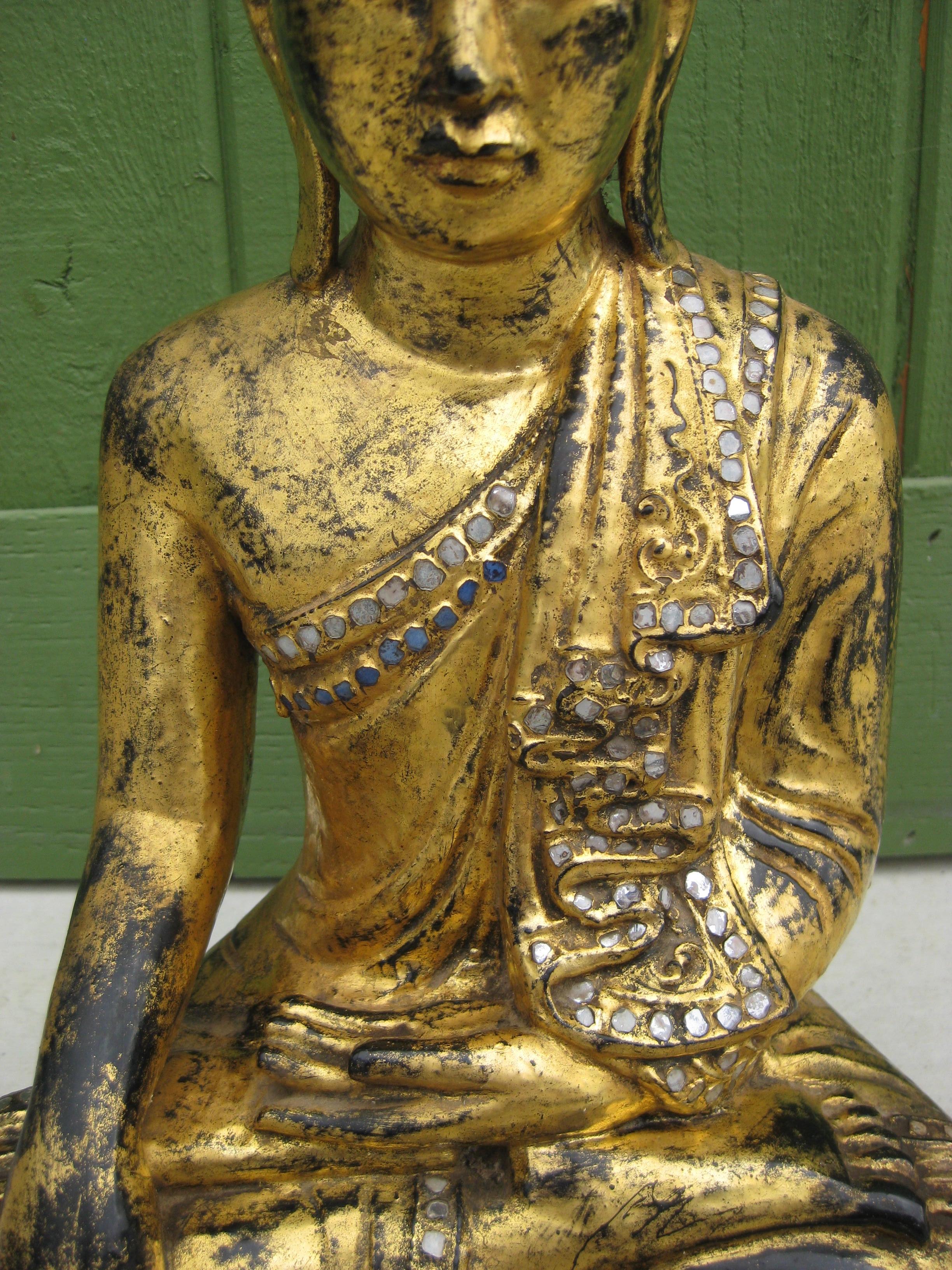 Fine Antique Burma BurmeseTemple Mandalay Buddha Wood Wood Wood sculpté Gold Statue 16 1/2