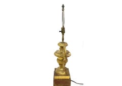 Feine antike geschnitzte und Git Holz dekorative Urne als Tischlampe