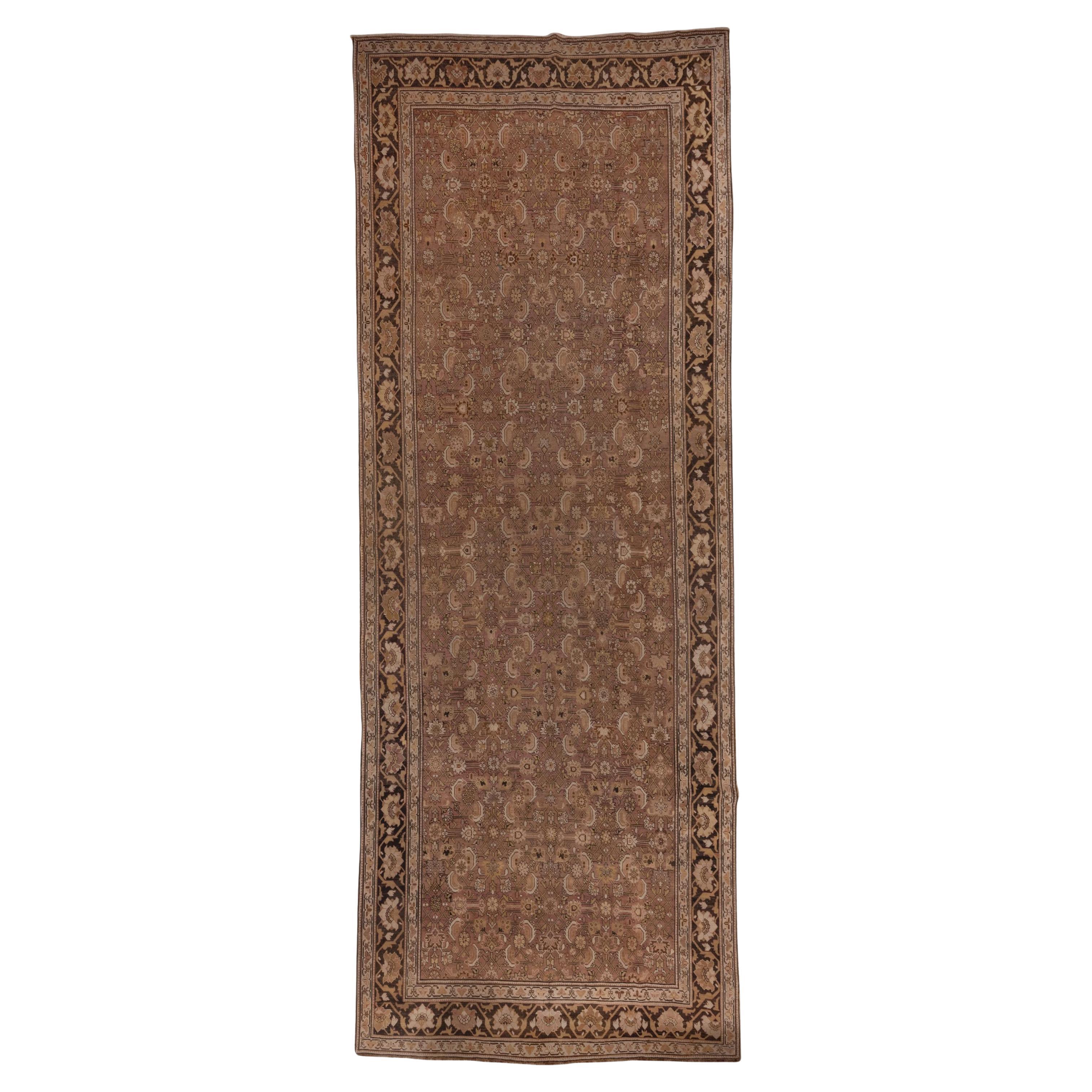 Fine tapis de galerie caucasien ancien du Karabagh, tons bruns, vers 1900 en vente
