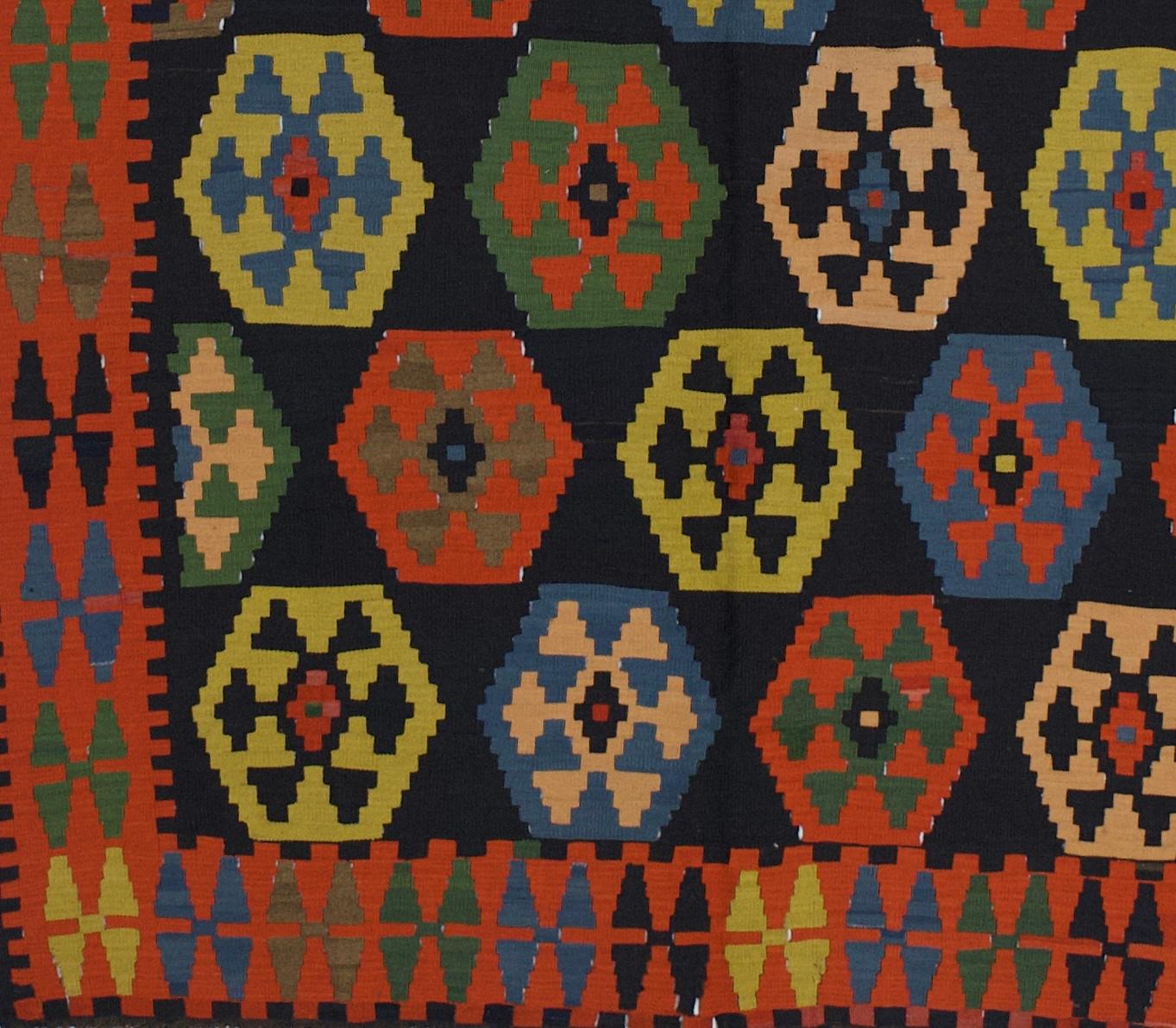 20th Century Fine Antique Caucasian Kilim Rug 5'3