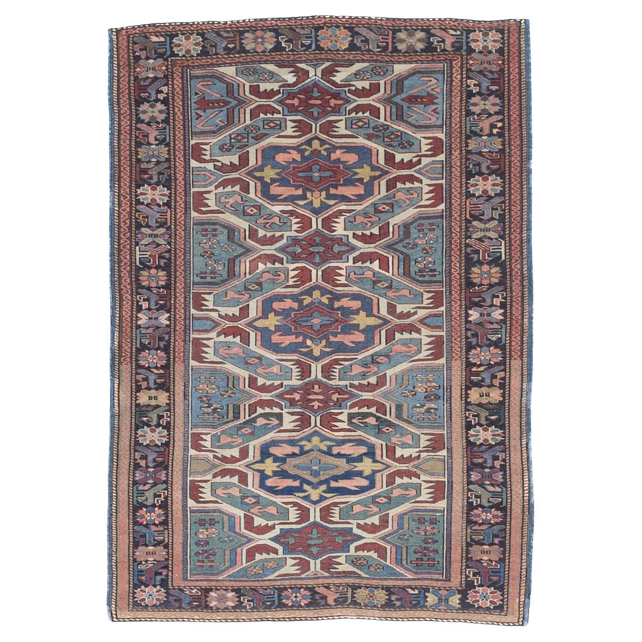 Tapis ancien Kuba du Caucase 3'7" x 5'1" (en anglais)