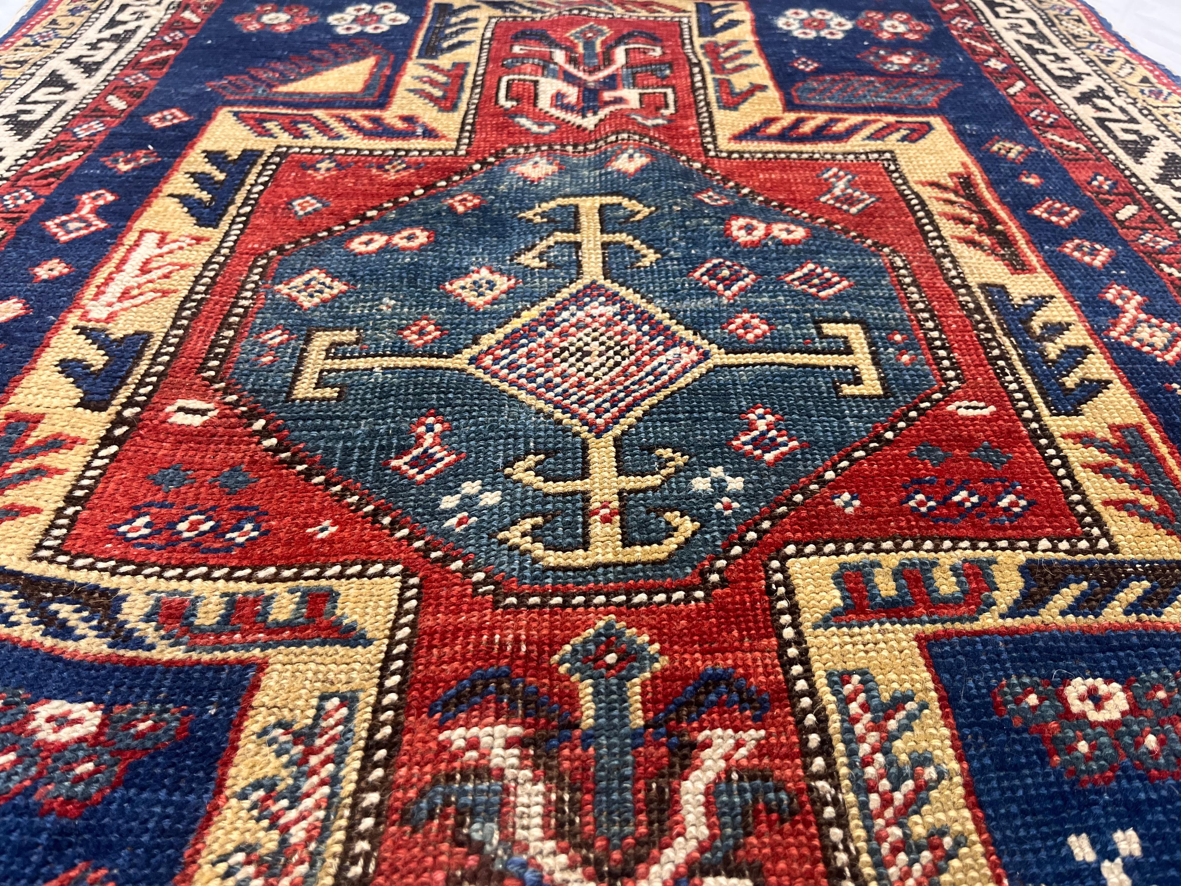 Feiner antiker kaukasischer Teppich 3'0