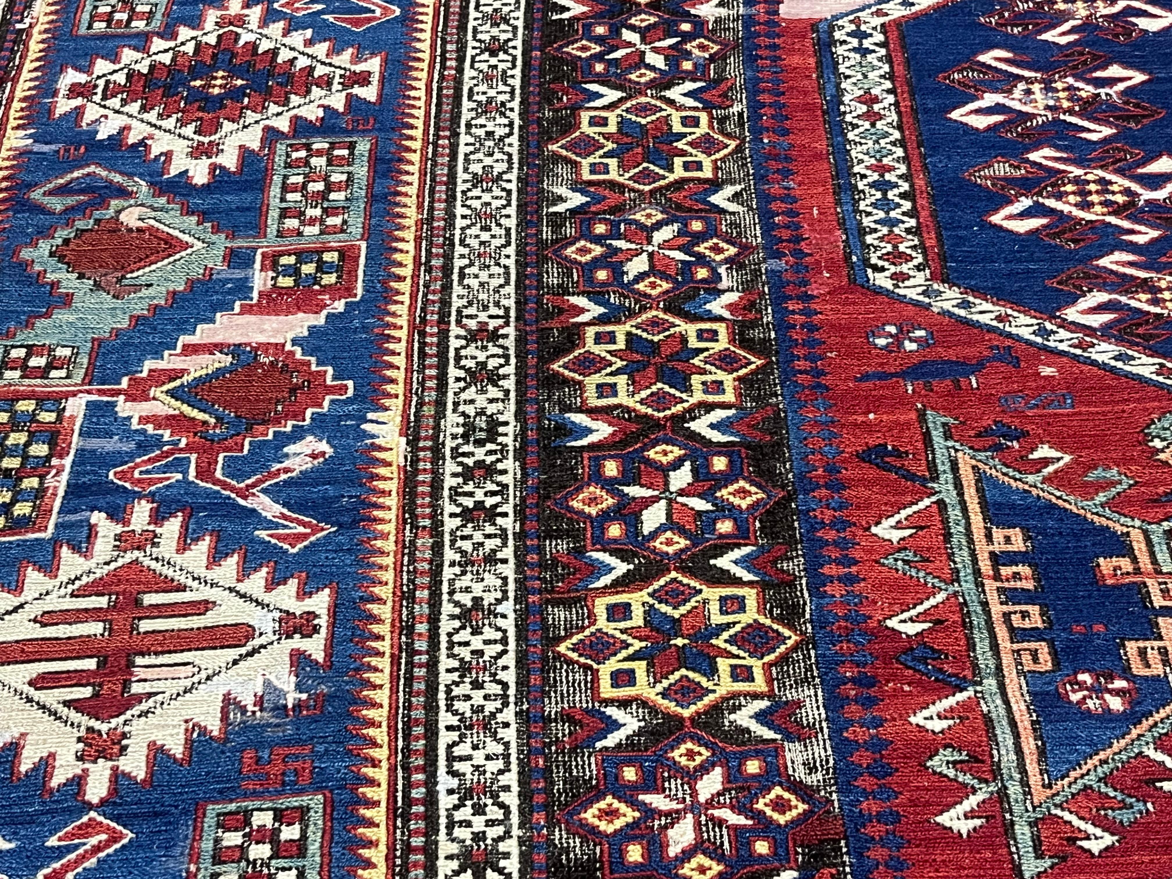 Fina Alfombra Sumak Caucásica Antigua 6'10