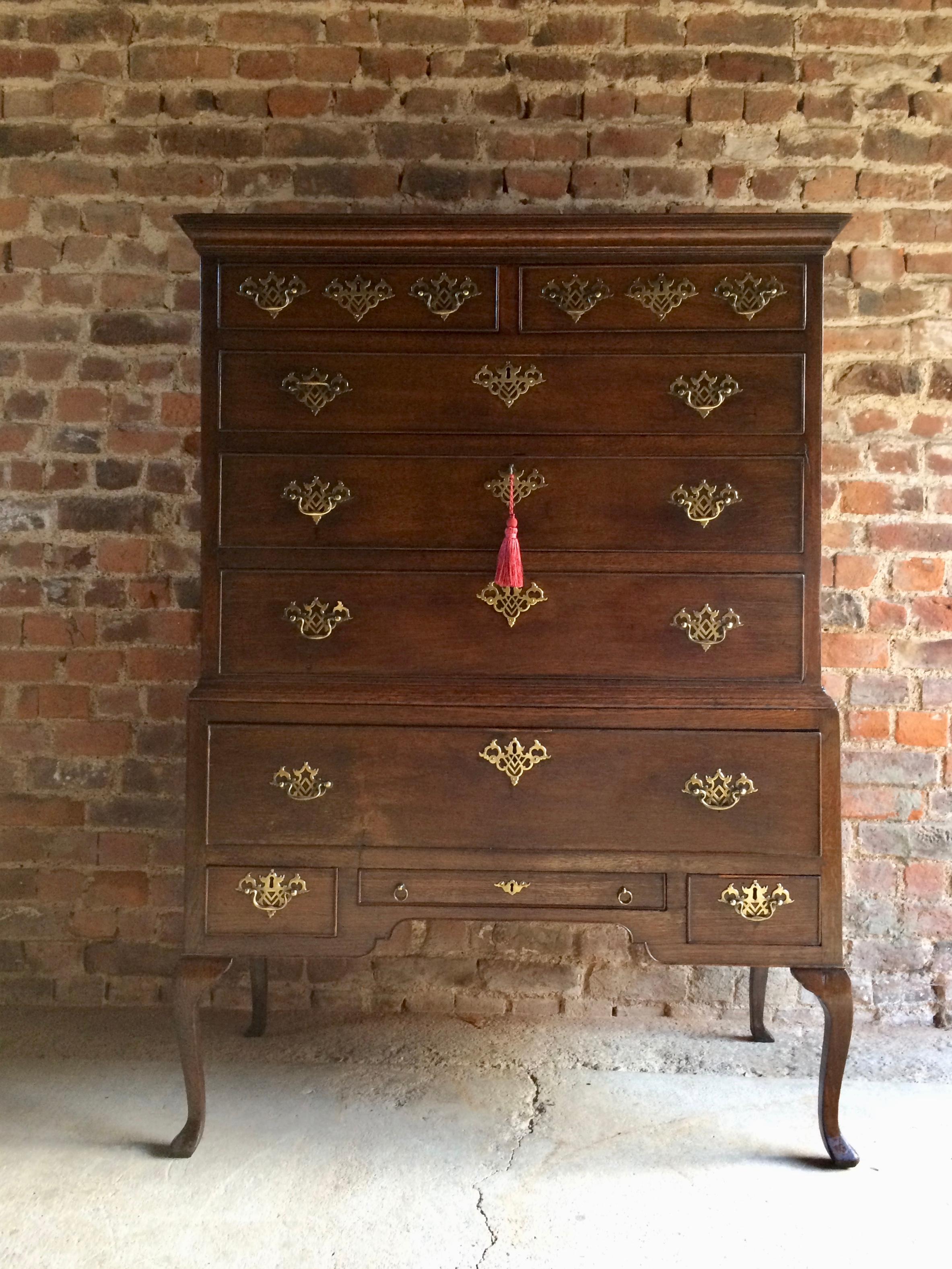 Fine Antique Chest on Stand Drawers Oak Georgian 18th Century, circa 1750 6