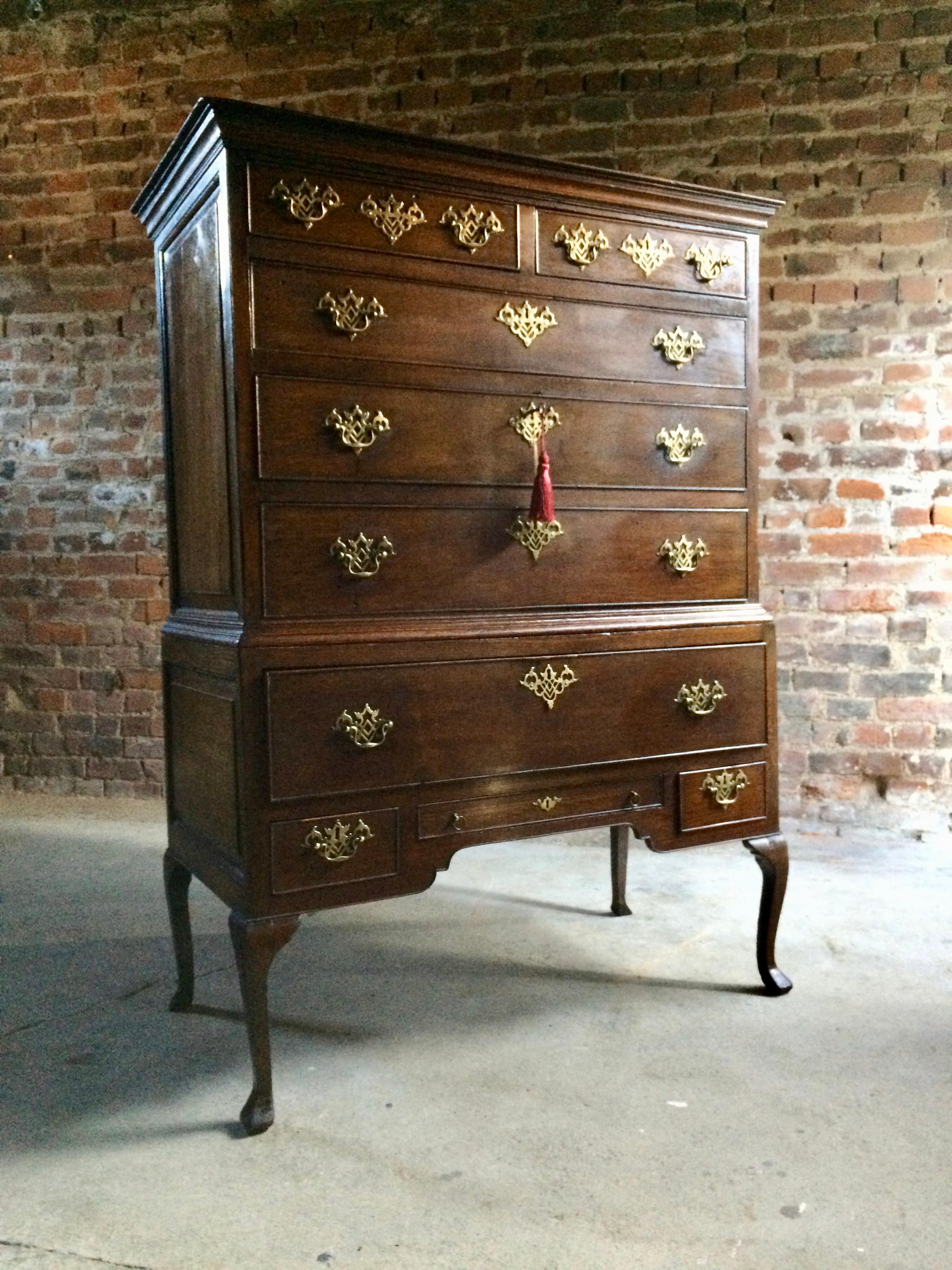 Fine Antique Chest on Stand Drawers Oak Georgian 18th Century, circa 1750 1