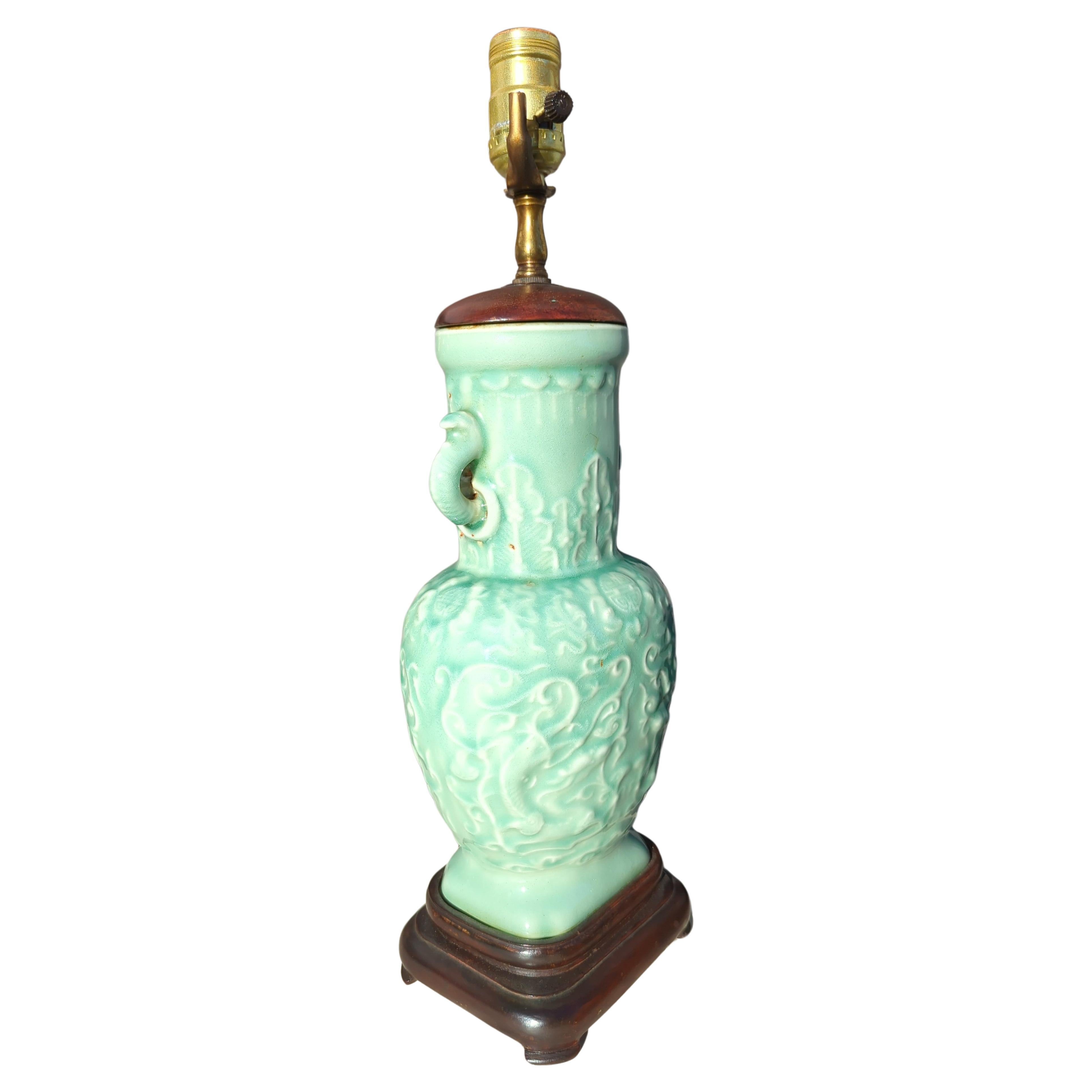 Porcelaine Fine Antique Chinese 19c Relief Carved Celadon Porcelain Vase Table Lamp 20c  en vente