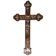 Fine Antique Chinese Canton Wood Cross, 19th Century  中国古董