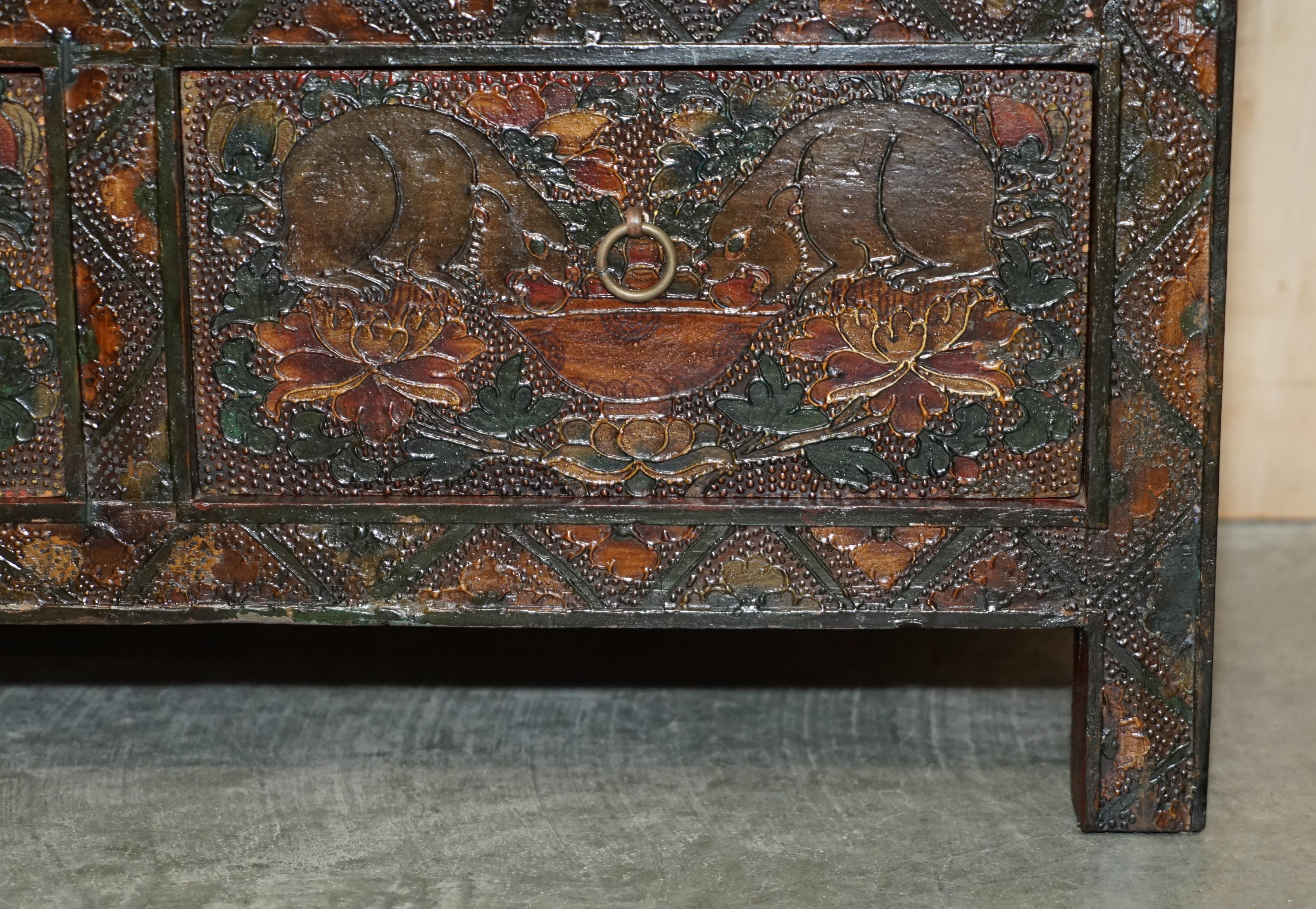 Fine Antique Chinese Dragon Tibetan Polychrome Painted Altar Cabinet Sideboard For Sale 4