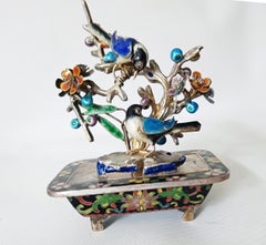 Edle antike chinesische Export-Silber- und Emaille-Vogelskulptur