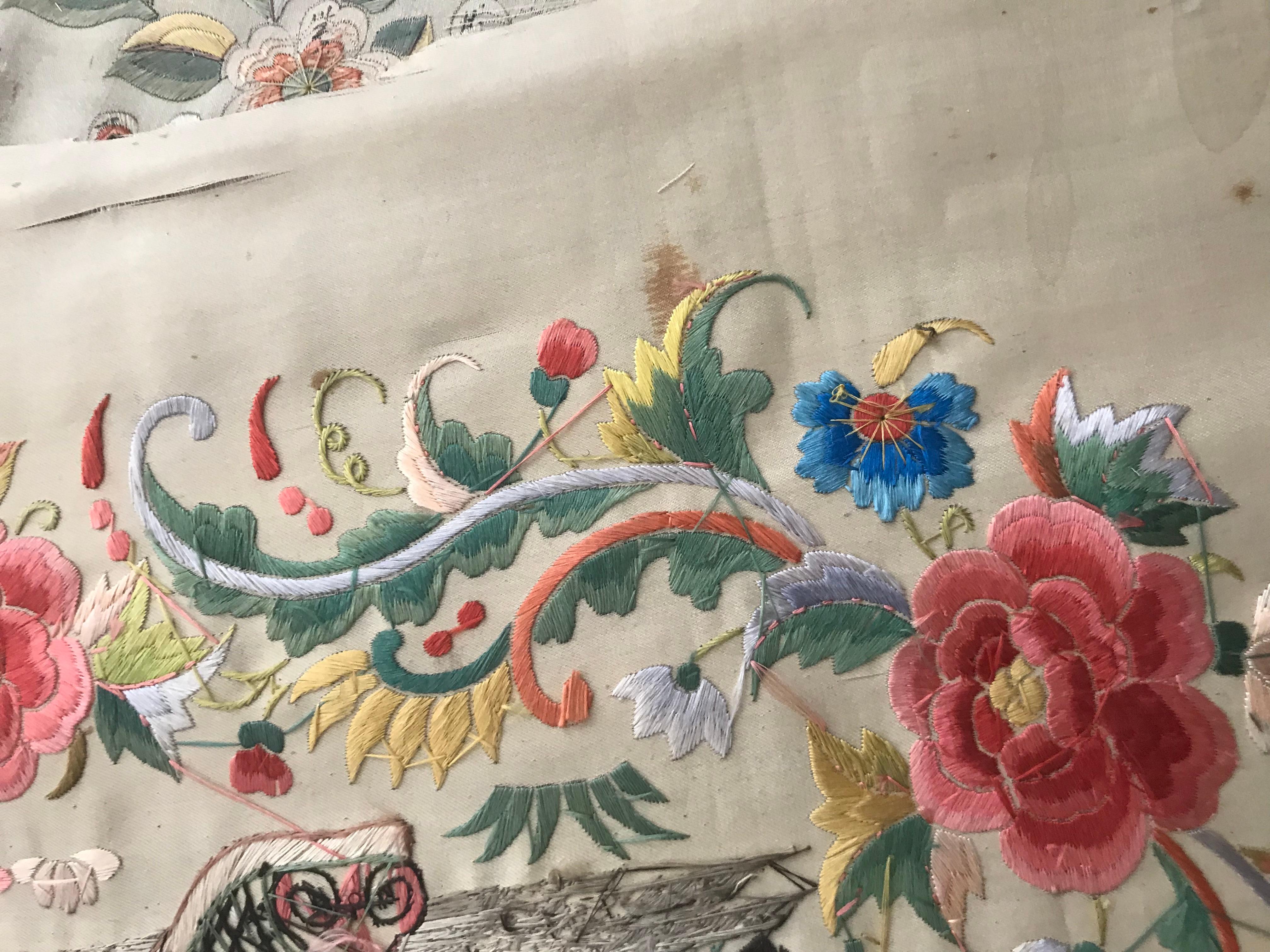 Fine Antique Chinese Silk Embroidery, China Embroidered Antique Tapestry Rugs 7