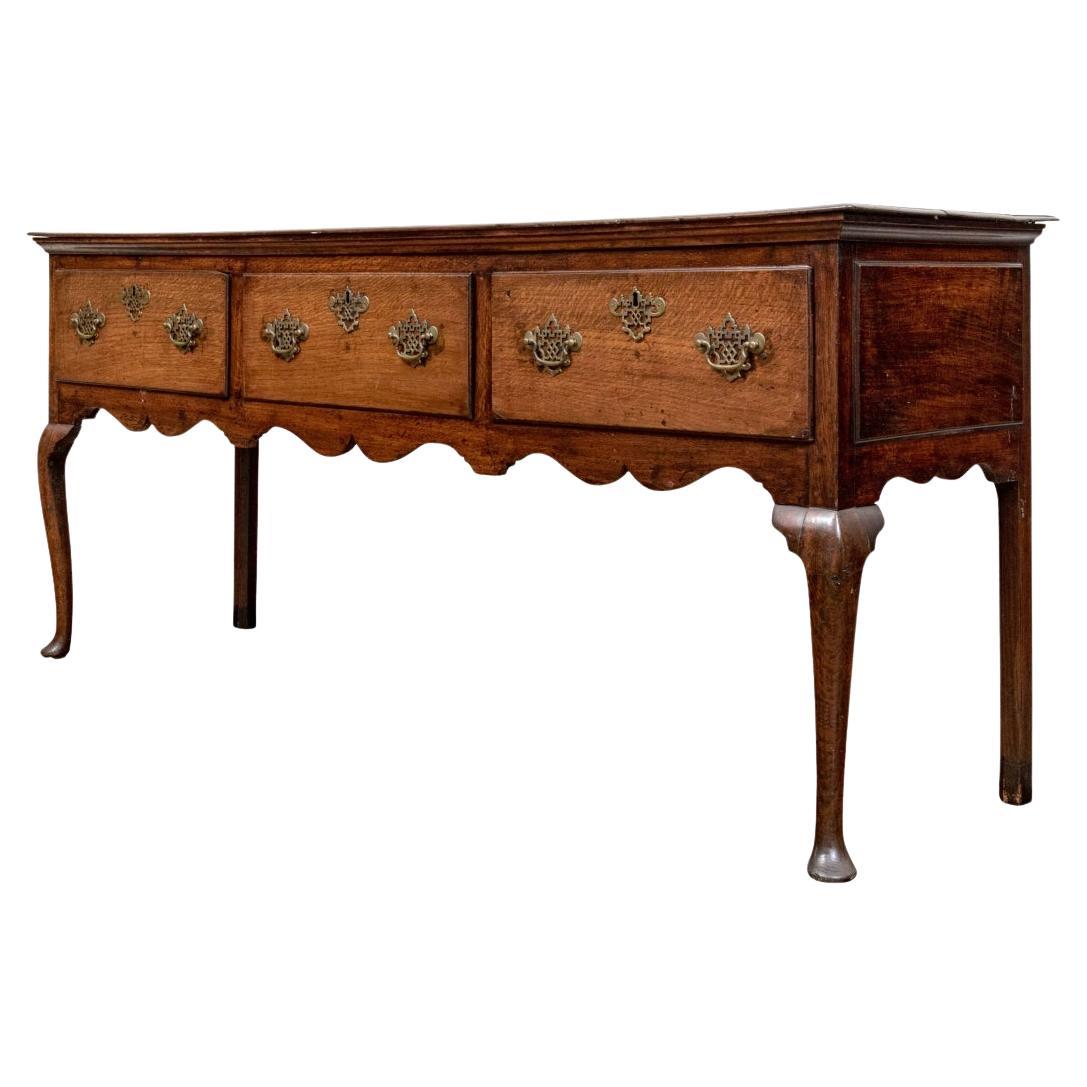 Fine Antique Chippendale Style Hunt Board