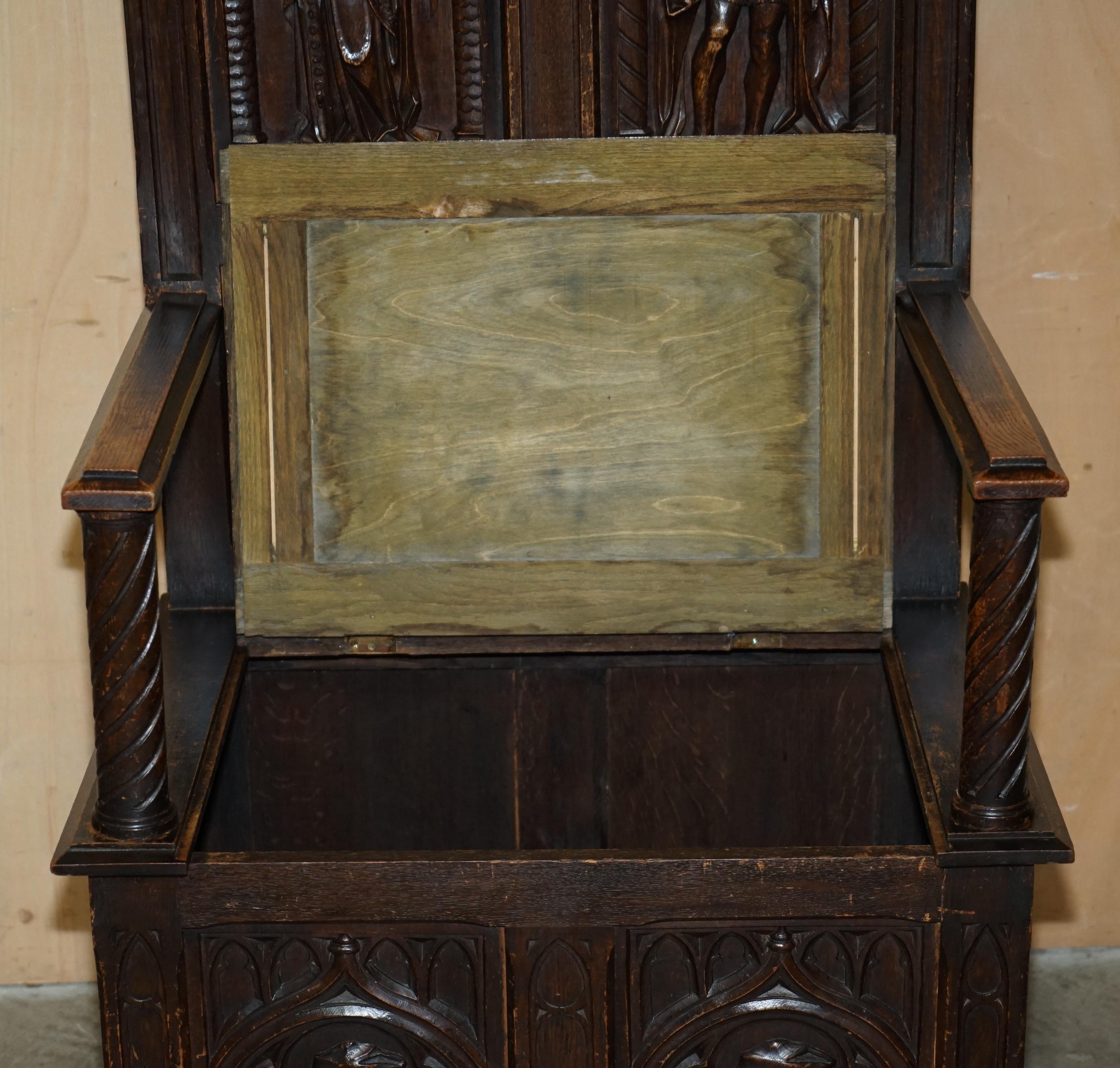 FINE ANTIQUE CiRCA 1860 JACOBEAN GOTHIC REVIVAL HAND CARVED PORTERS HALL CHAIR im Angebot 13