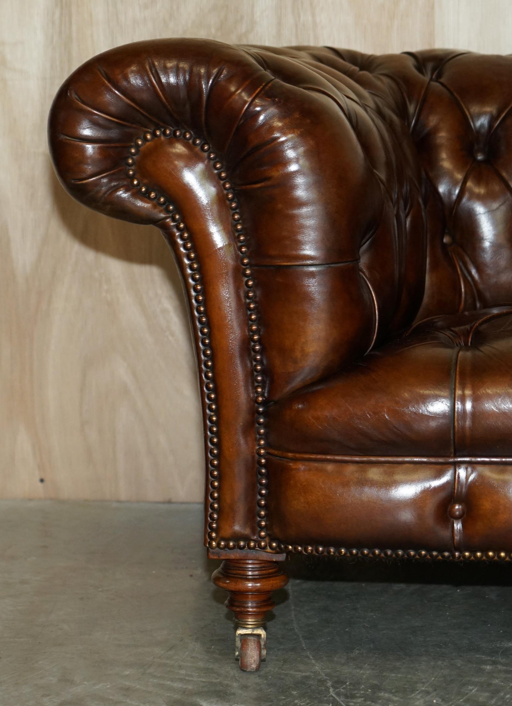 chesterfield jas