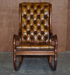 FINE ANTIQUE CIRCA 1900 HAND CARVED CHESTERFIELD BROWN LEATHER ROCKiNG ARMCHAIR