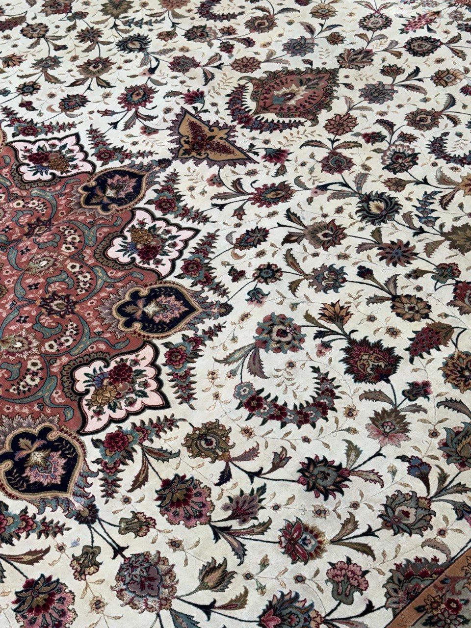 Feiner antiker CIRCA 1960er handgeknüpfter persischer Tabriz-Teppich - 12'8 x 19'10 (Mitte des 20. Jahrhunderts) im Angebot