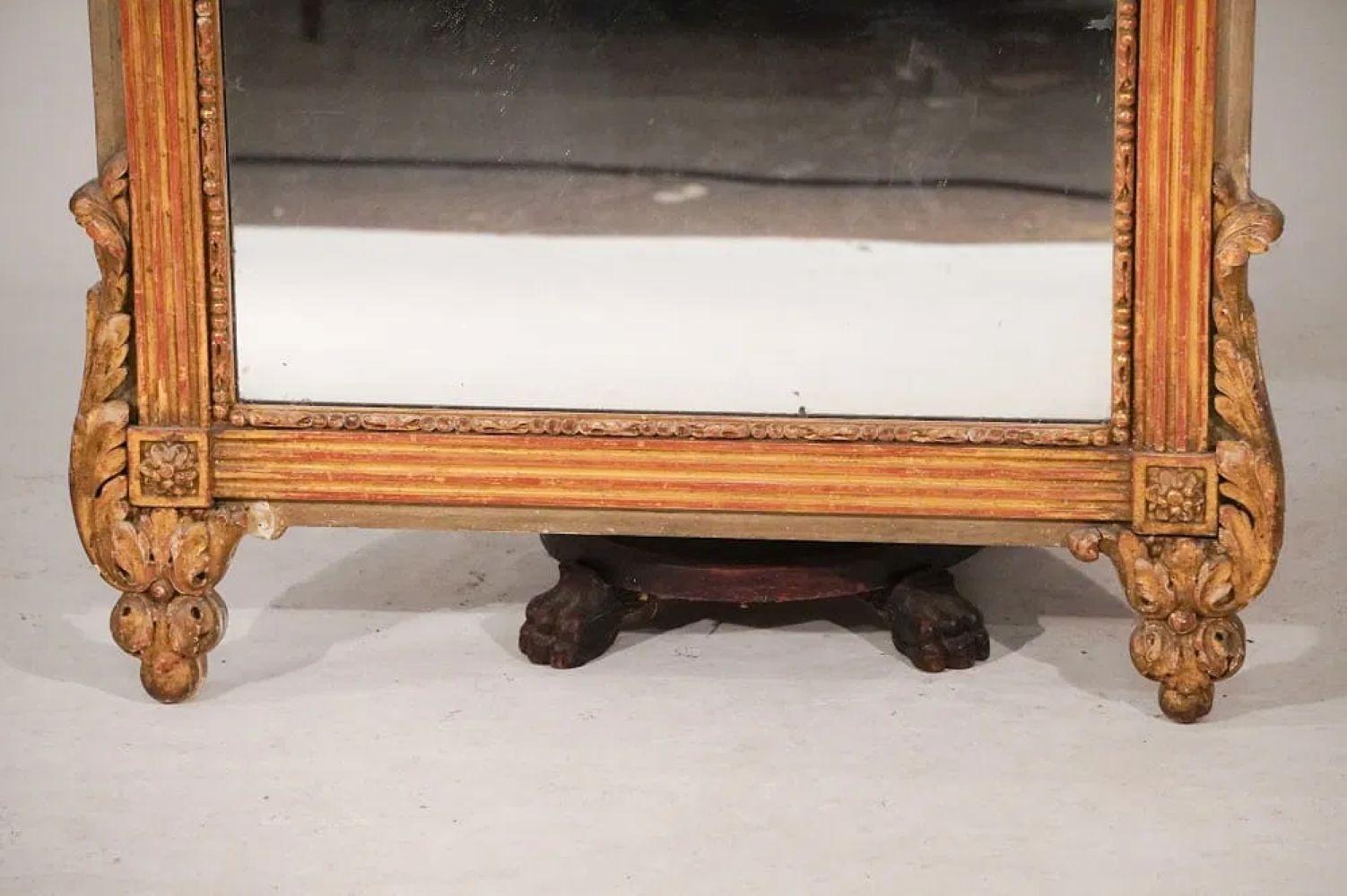 Sculpté à la main Antique Mirror en bois doré, circa 1850 en vente