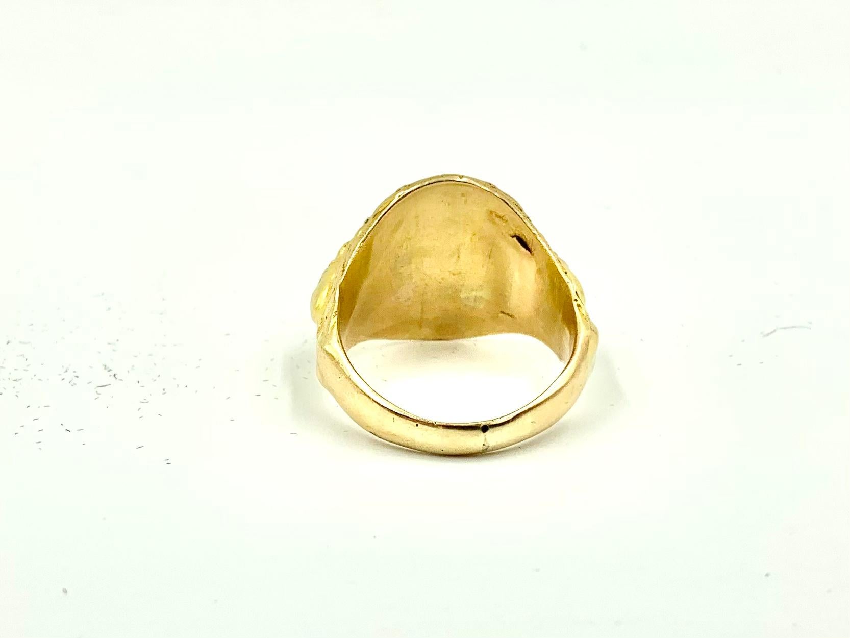 Fine Antique Egyptian Revival Sphinx Motif 14K Yellow Gold Signet Ring For Sale 4