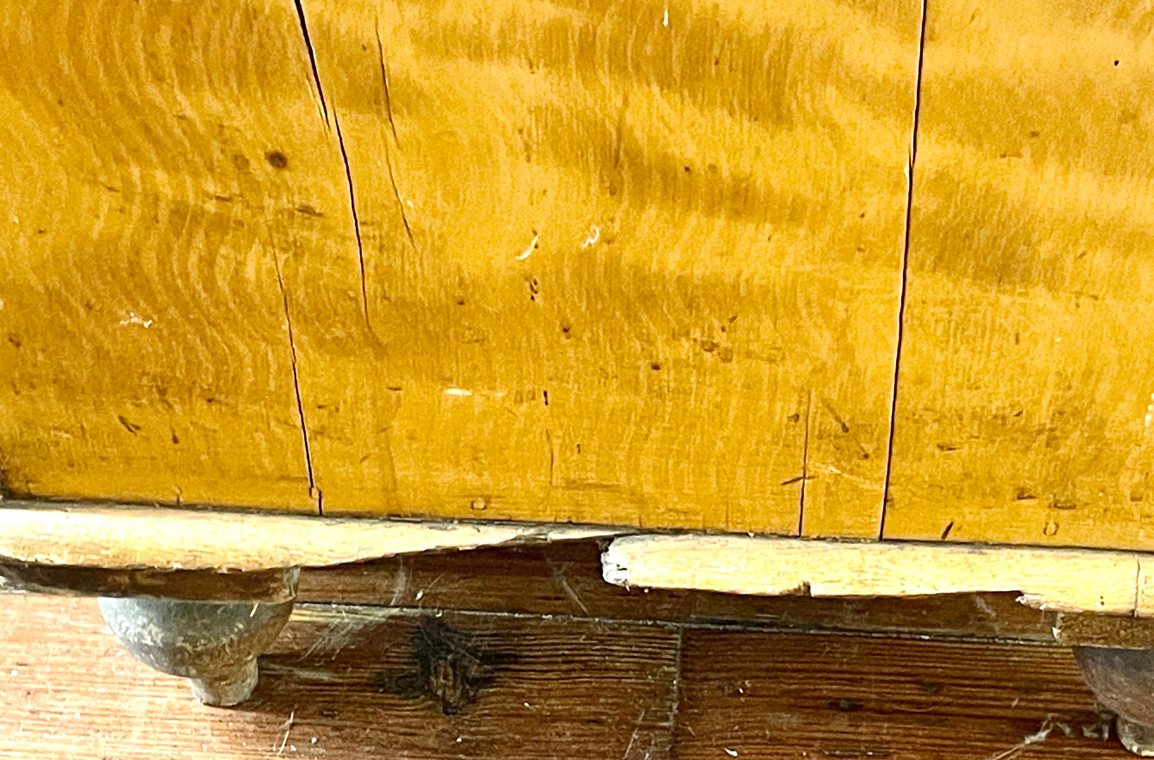 Belle antiquité anglaise originale en pin peint et carreaux de céramique Lavabo ou Barre sèche en vente 7