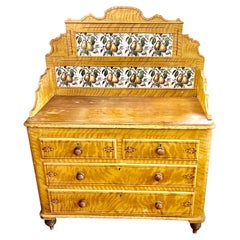 Belle antiquité anglaise originale en pin peint et carreaux de céramique Lavabo ou Barre sèche