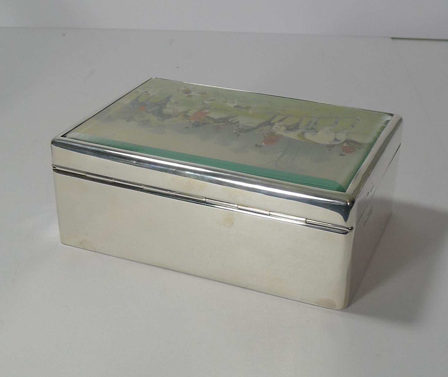 Fine Antique English Sterling Silver Cigar Box, Hunt Scene by George Wright 3