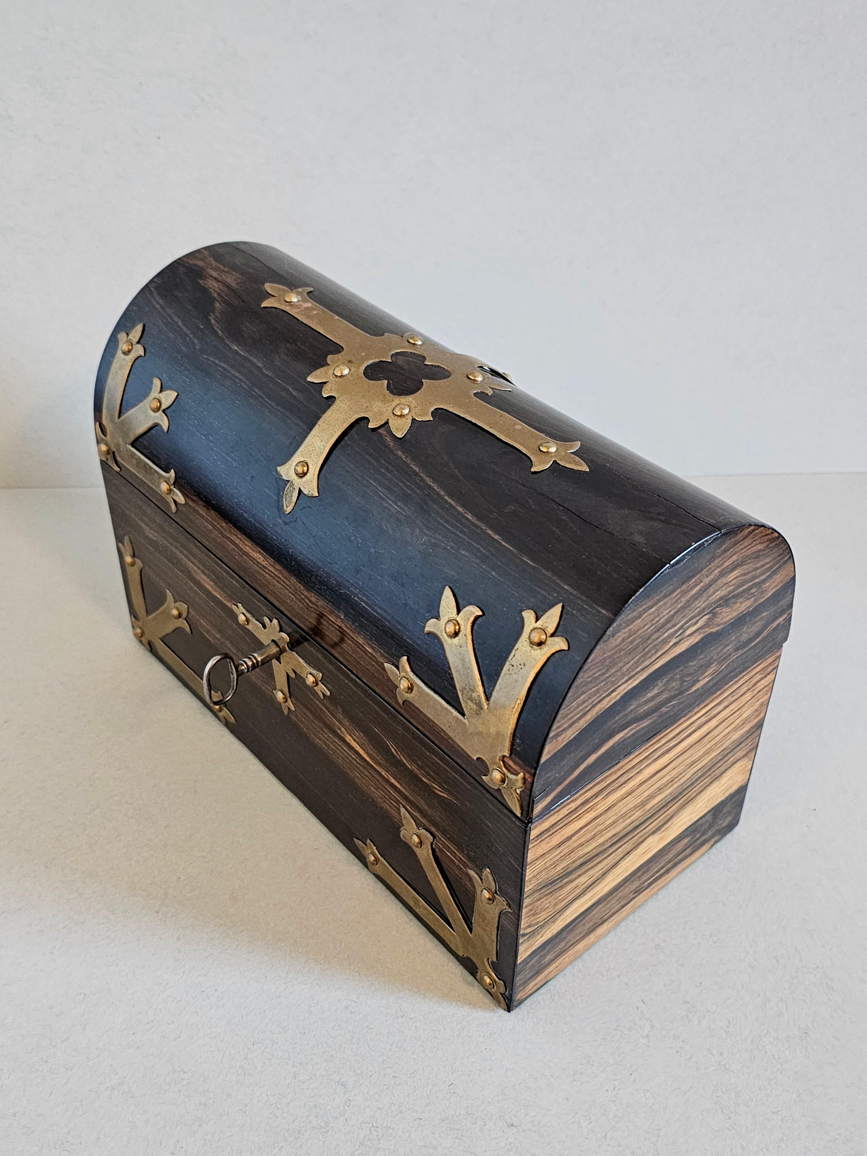 19th Century Fine Antique English Toulmin & Gale Attrib Madagascar Ebony Stationary Box  For Sale