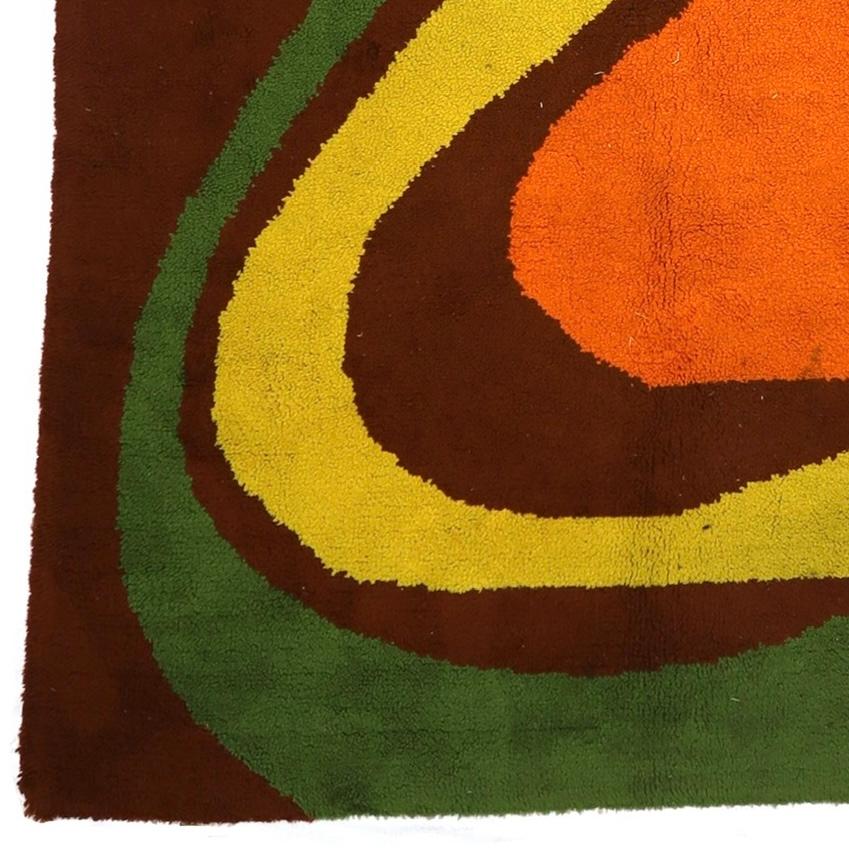Européen Fine Antiques European Art Deco Rug 6'5
