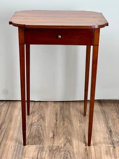 Fine Antique Federal Period Cherry One Drawer Hepplewhite Stand c. 1820
