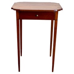 Fine Antique Federal Period Cherry One Drawer Hepplewhite Stand c. 1820